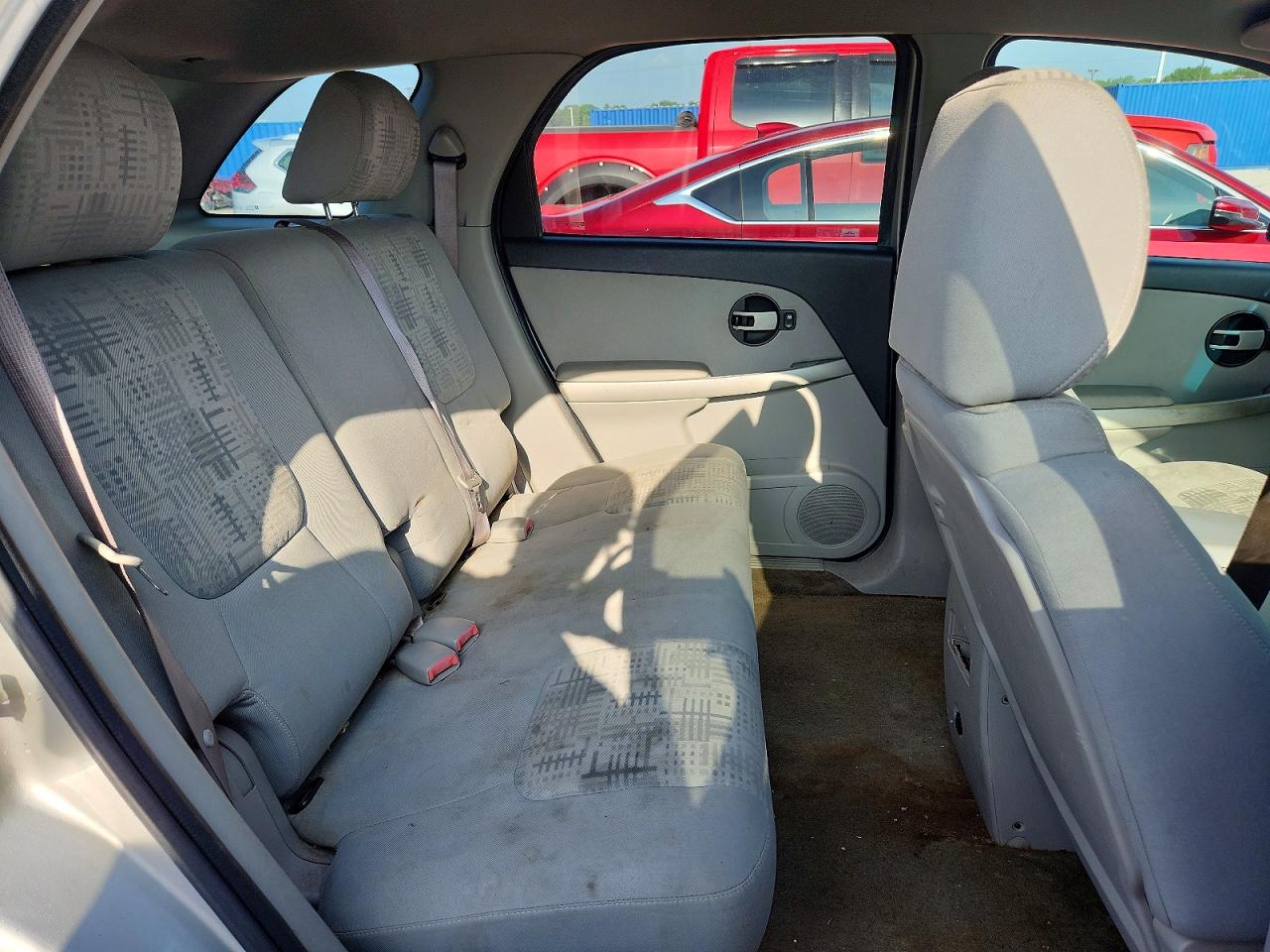 2005 Chevrolet Equinox Ls Silver vin: 2CNDL23FX56036020