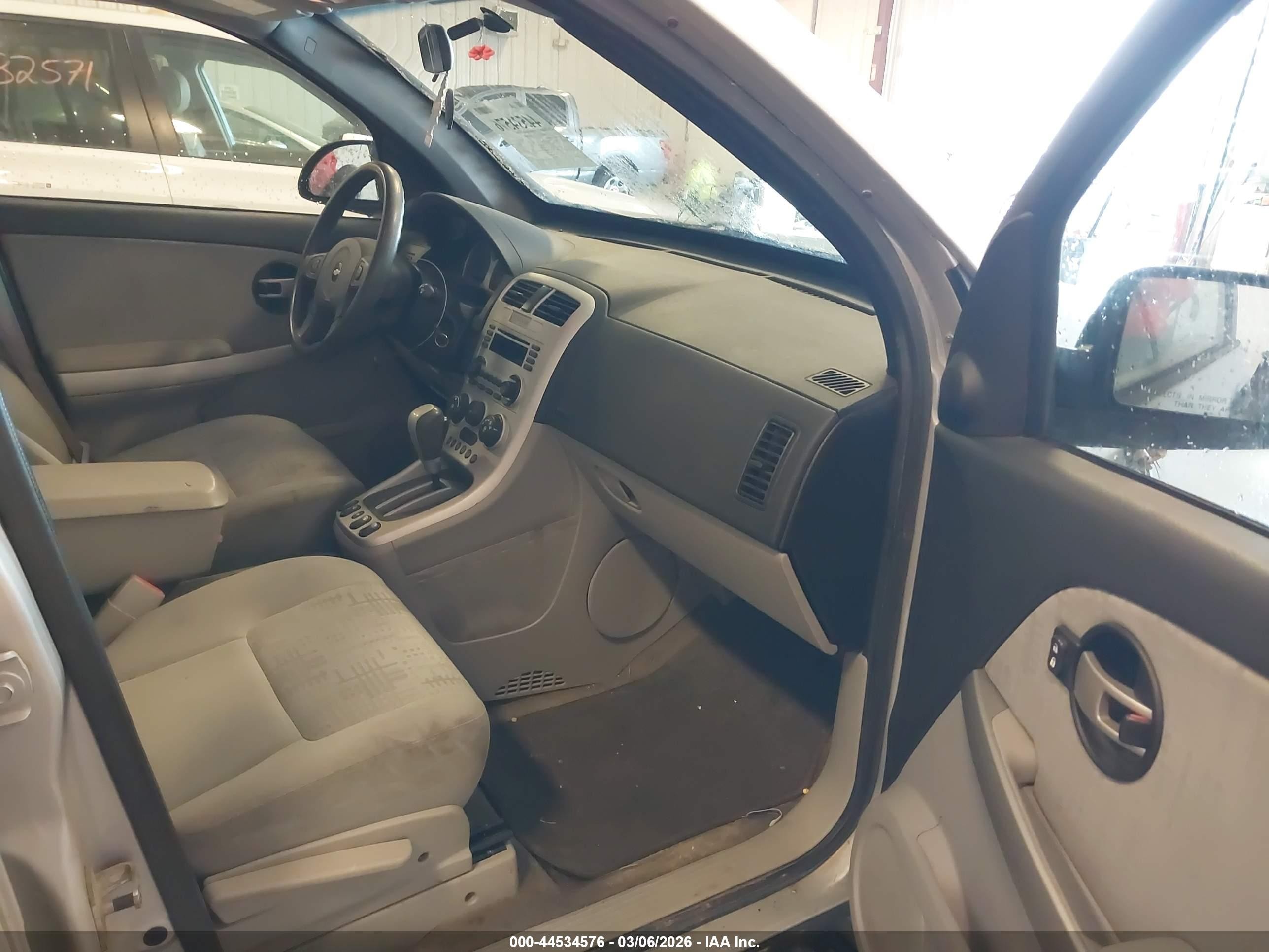 2006 Chevrolet Equinox Ls Silver vin: 2CNDL23FX66108884