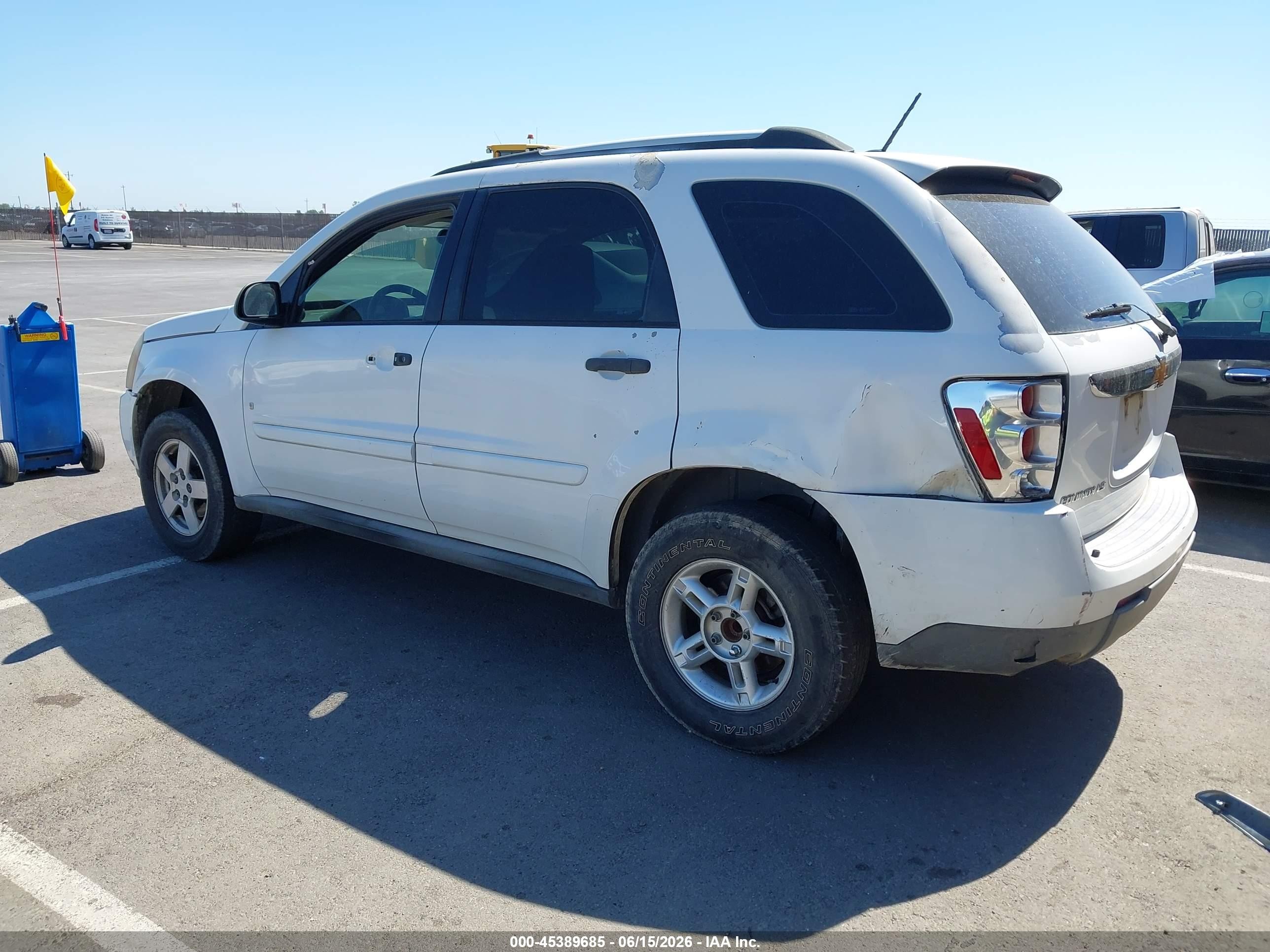 2008 Chevrolet Equinox Ls White vin: 2CNDL23FX86307453