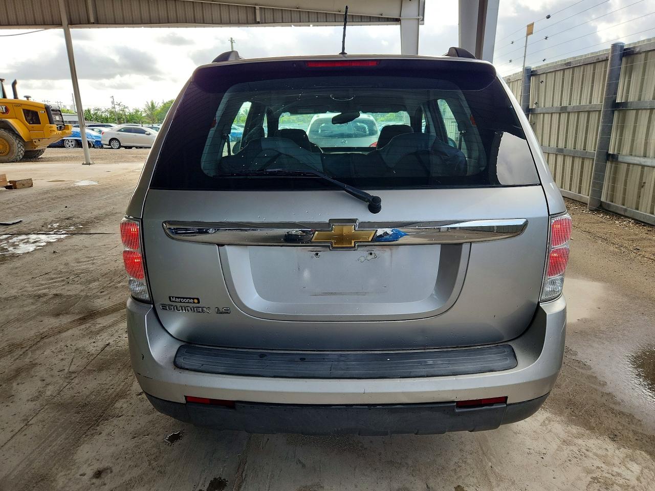 2008 Chevrolet Equinox Ls Серебряный vin: 2CNDL23FX86310630