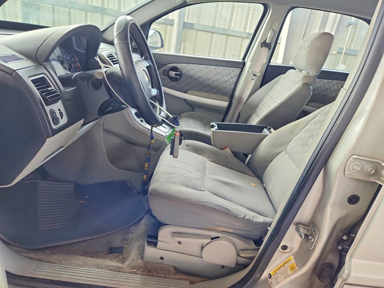 2008 Chevrolet Equinox Ls Серебряный vin: 2CNDL23FX86310630