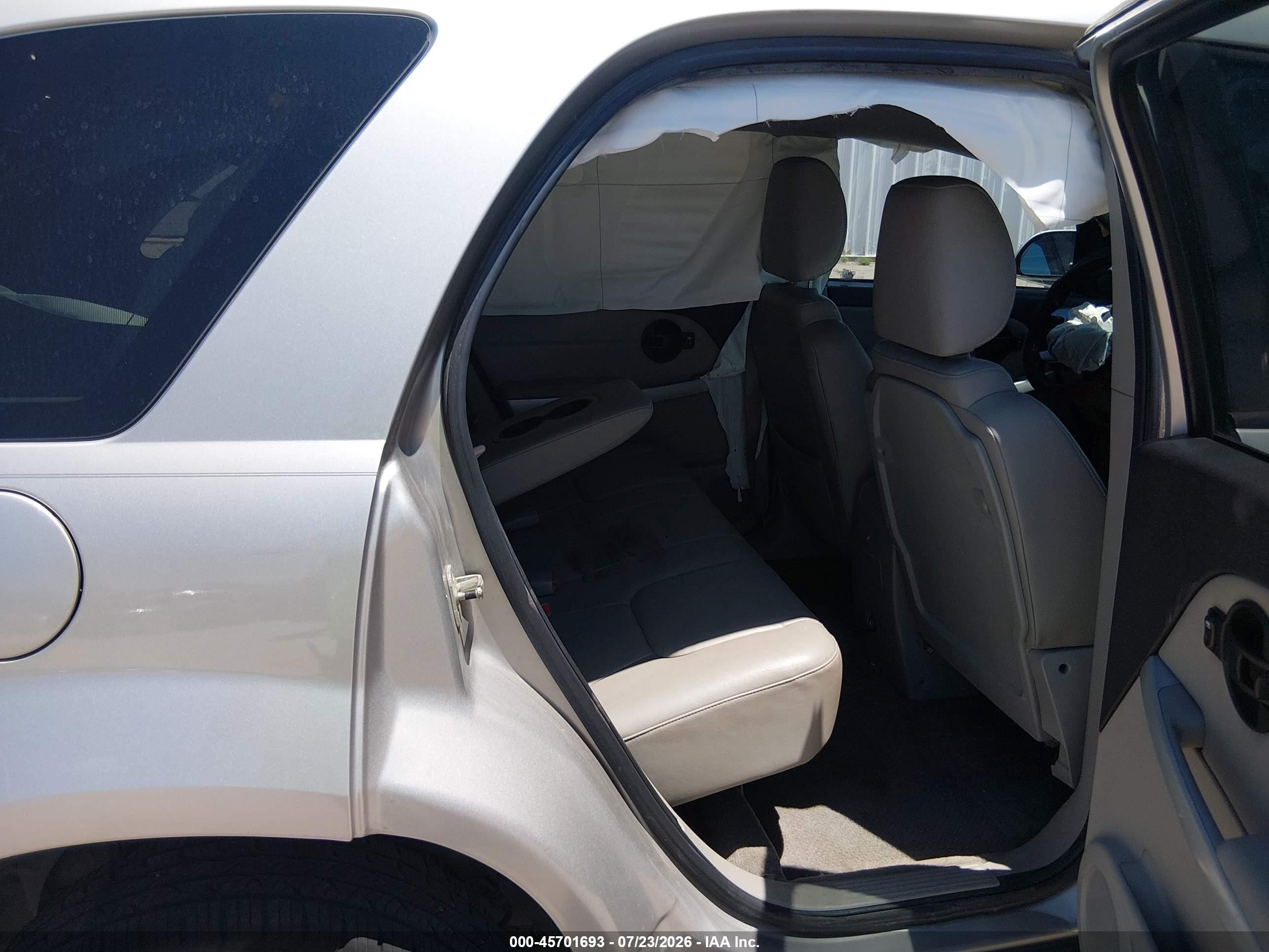 2007 Chevrolet Equinox Lt Silver vin: 2CNDL63F176122357