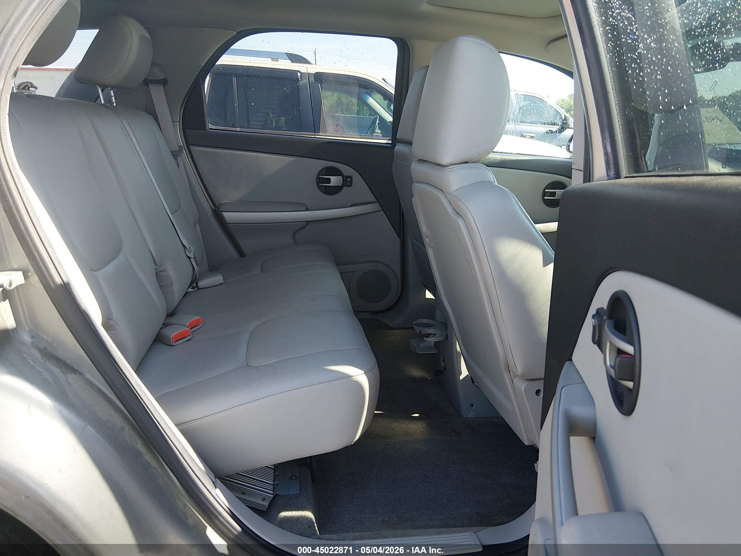 2005 Chevrolet Equinox Lt Silver vin: 2CNDL63F256136376