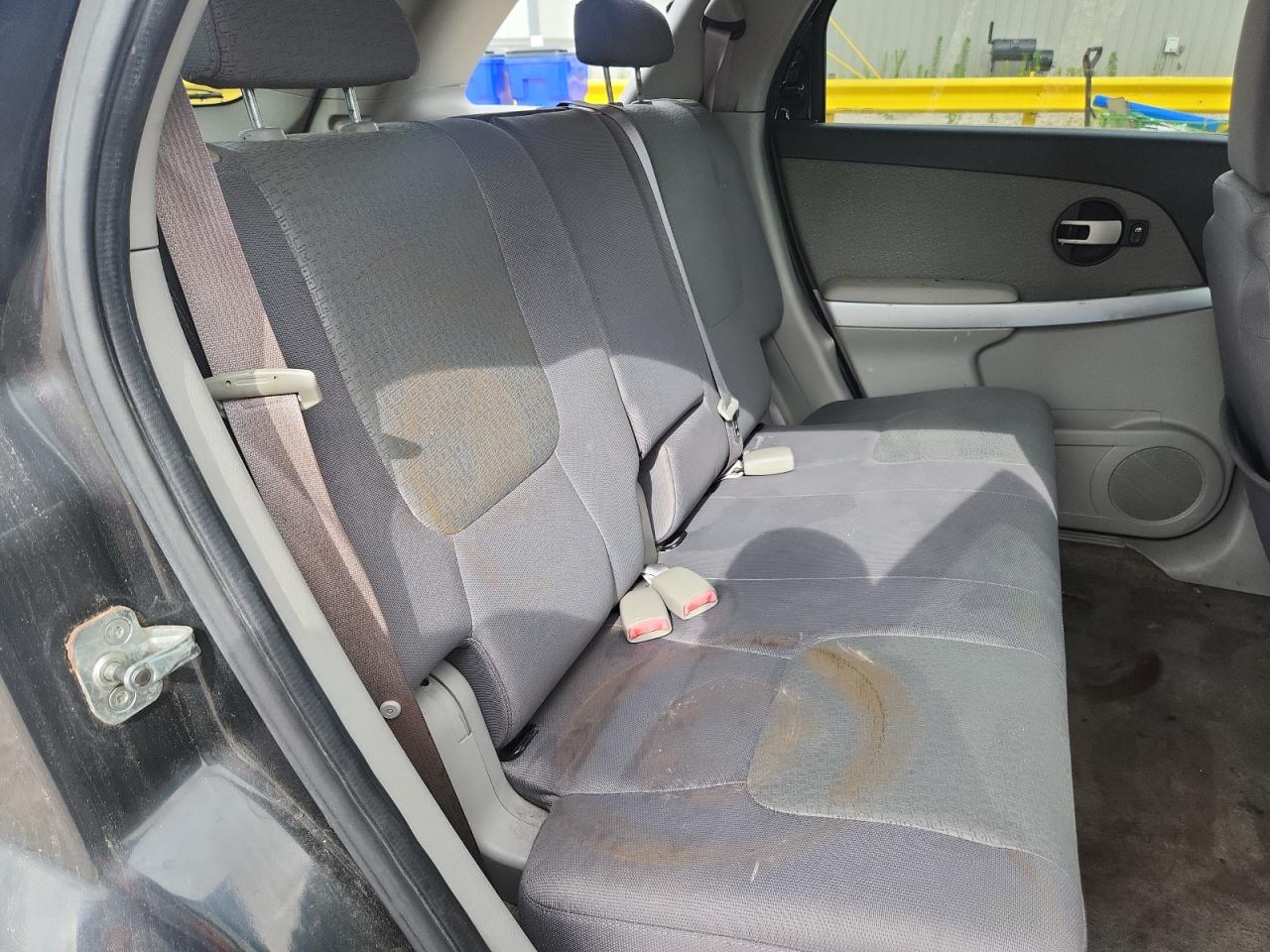 2007 Chevrolet Equinox Black vin: 2CNDL63F276003698