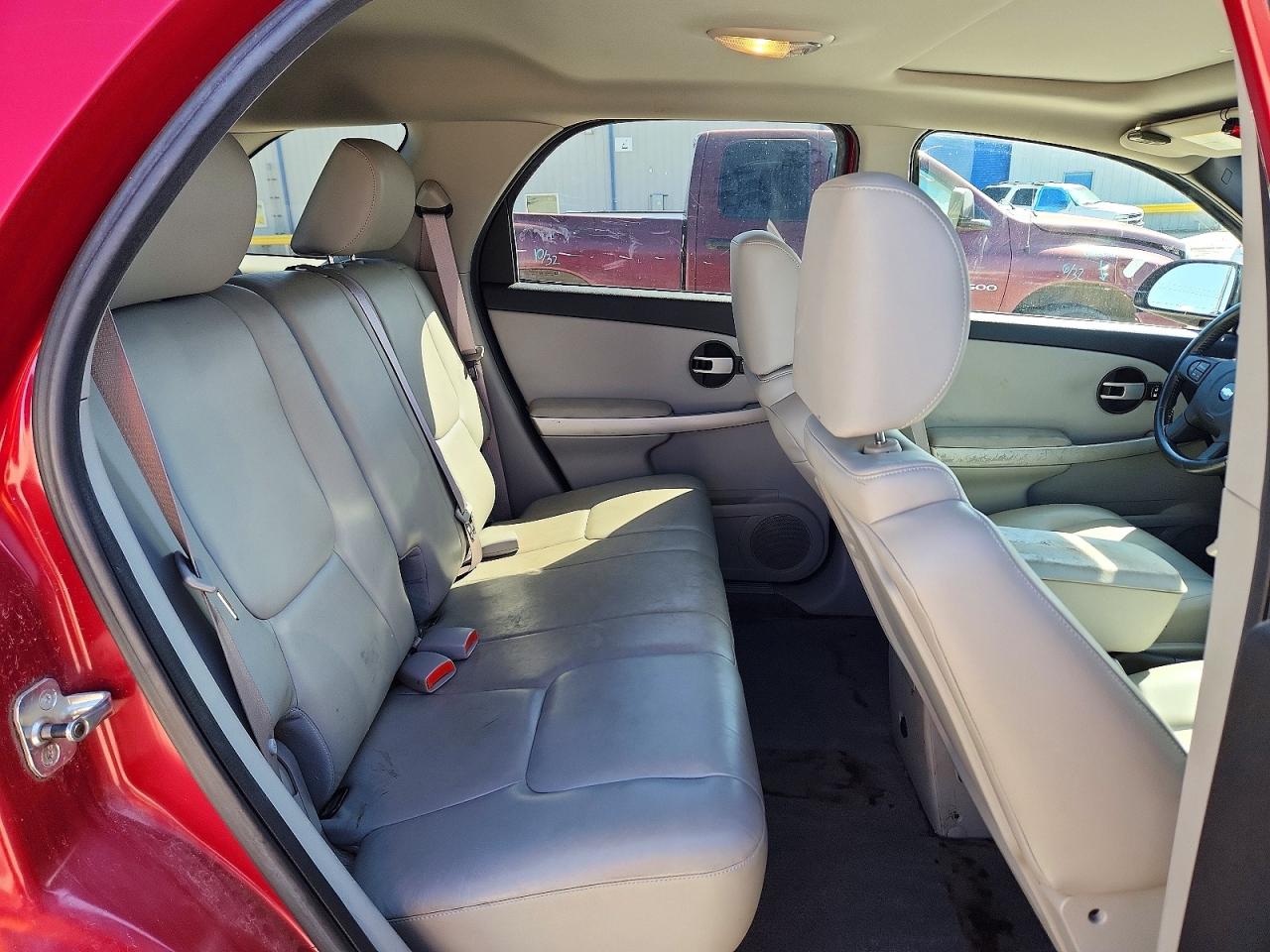 2005 Chevrolet Equinox Lt Red vin: 2CNDL63F356045438
