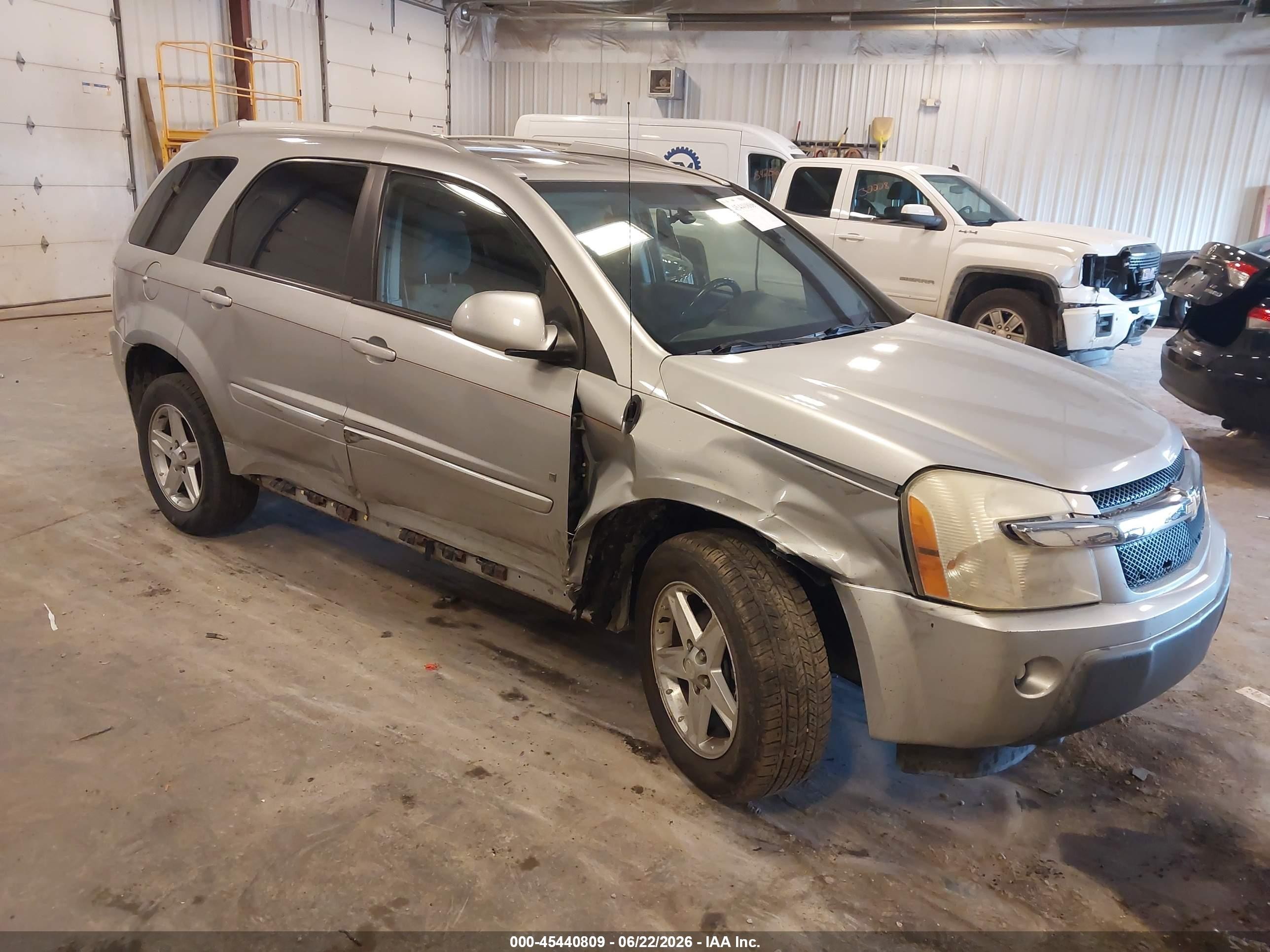 2006 Chevrolet Equinox Lt Серебряный vin: 2CNDL63F466156629