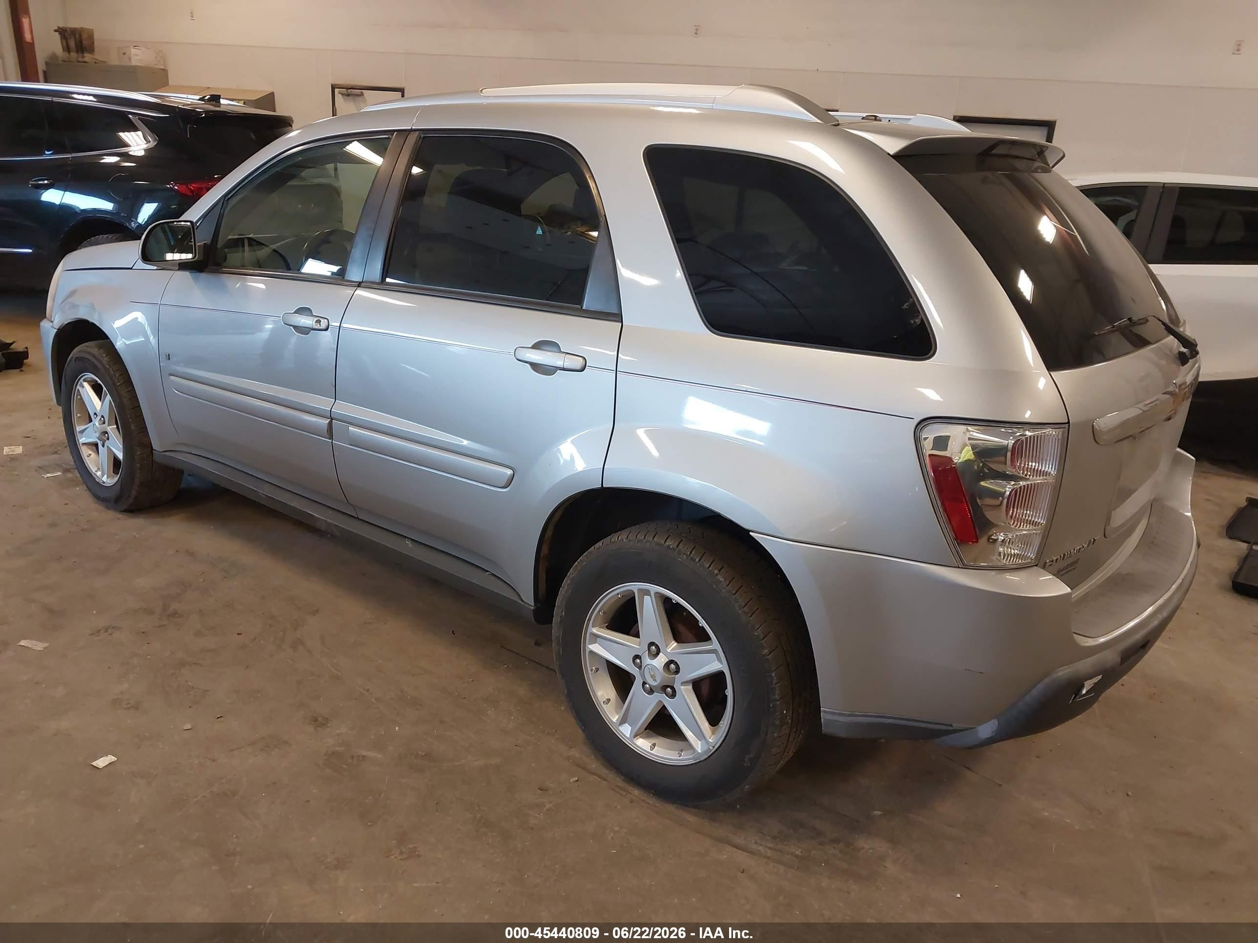2006 Chevrolet Equinox Lt Серебряный vin: 2CNDL63F466156629