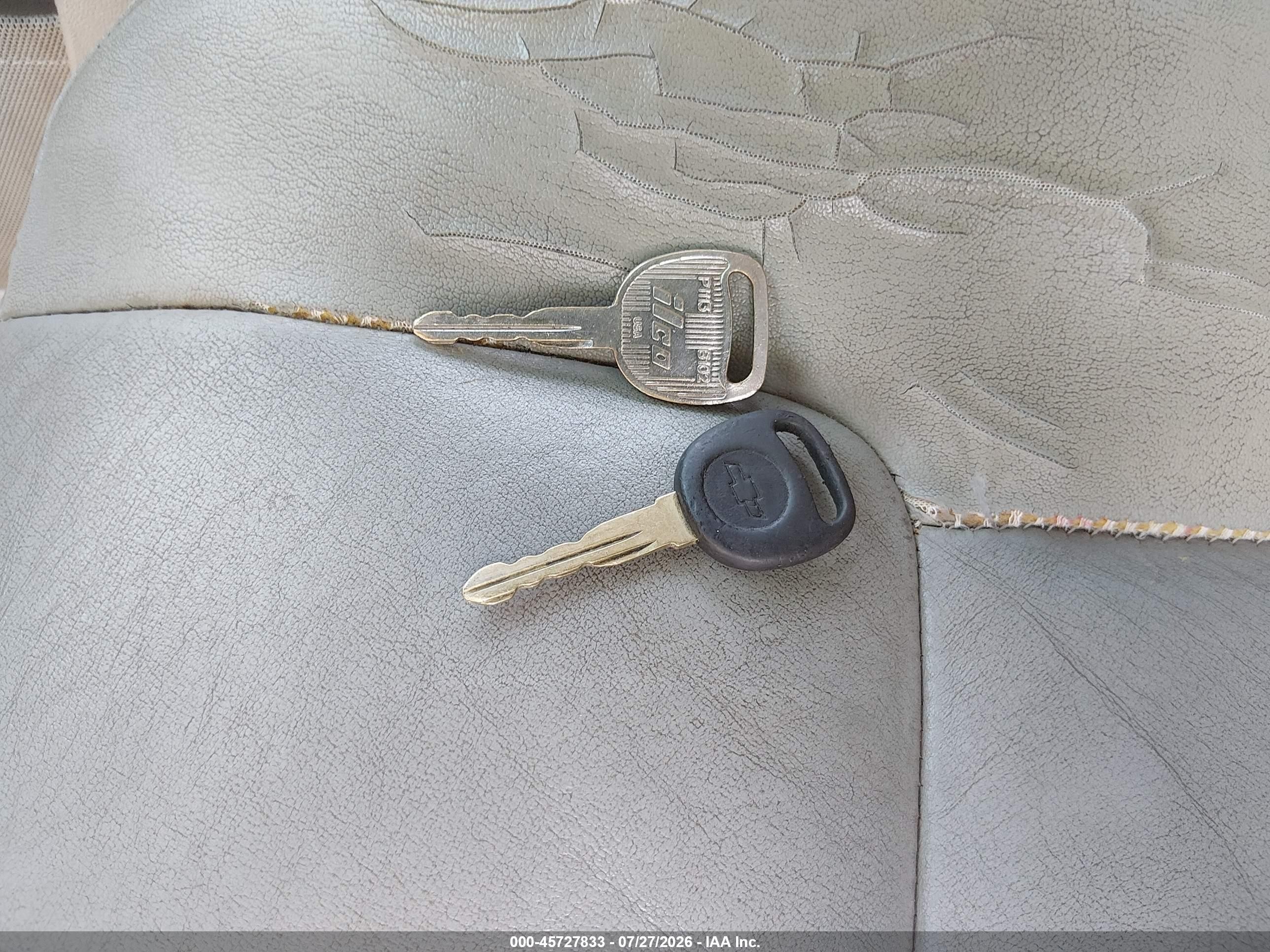 2006 Chevrolet Equinox Lt Серебряный vin: 2CNDL63F566113000