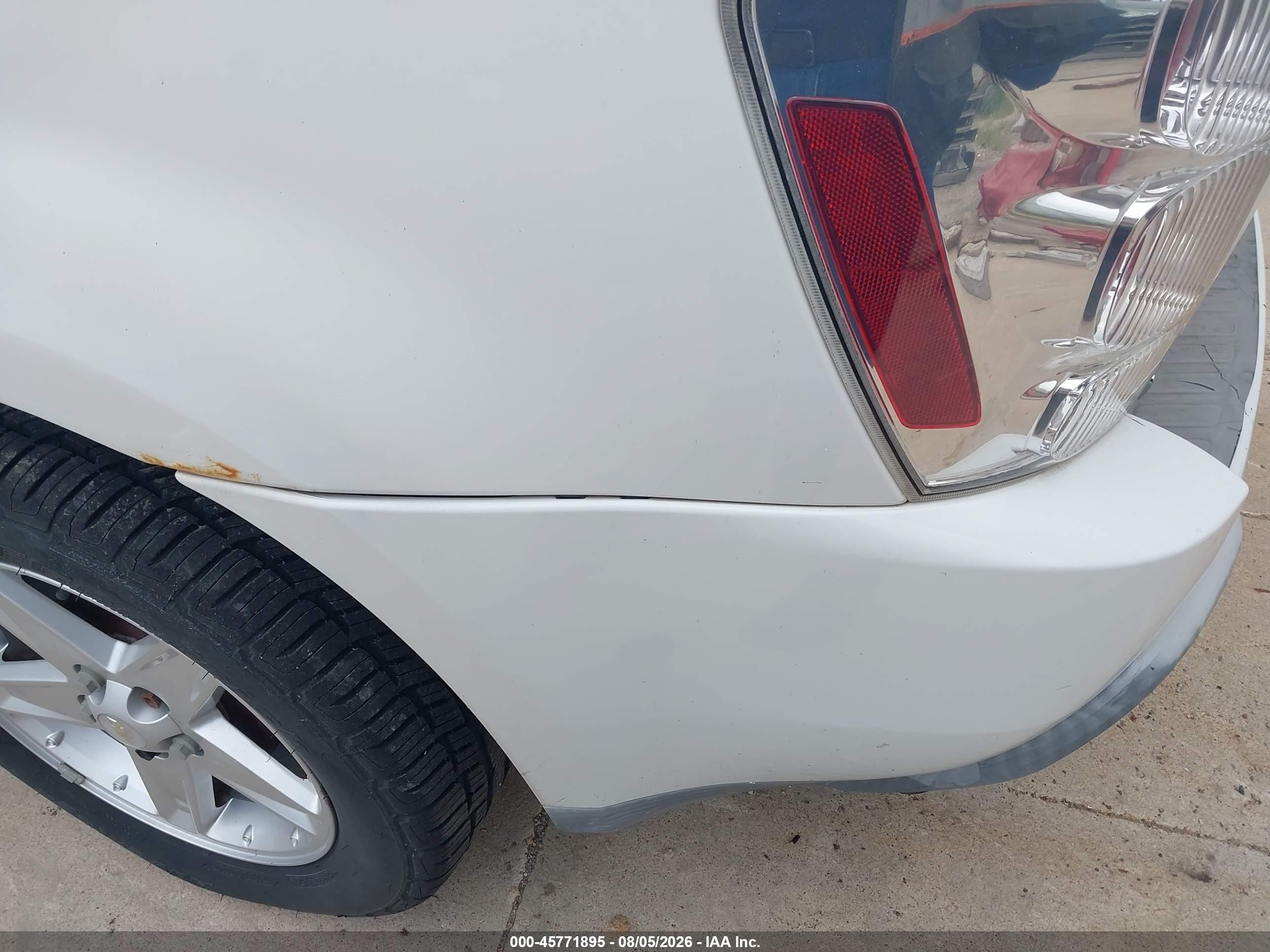 2005 Chevrolet Equinox Lt White vin: 2CNDL73F256054282