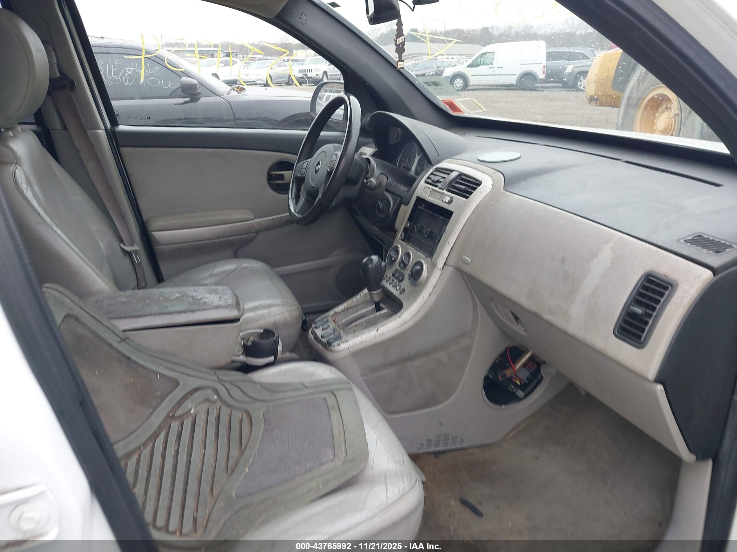 2005 Chevrolet Equinox Lt White vin: 2CNDL73F356087856