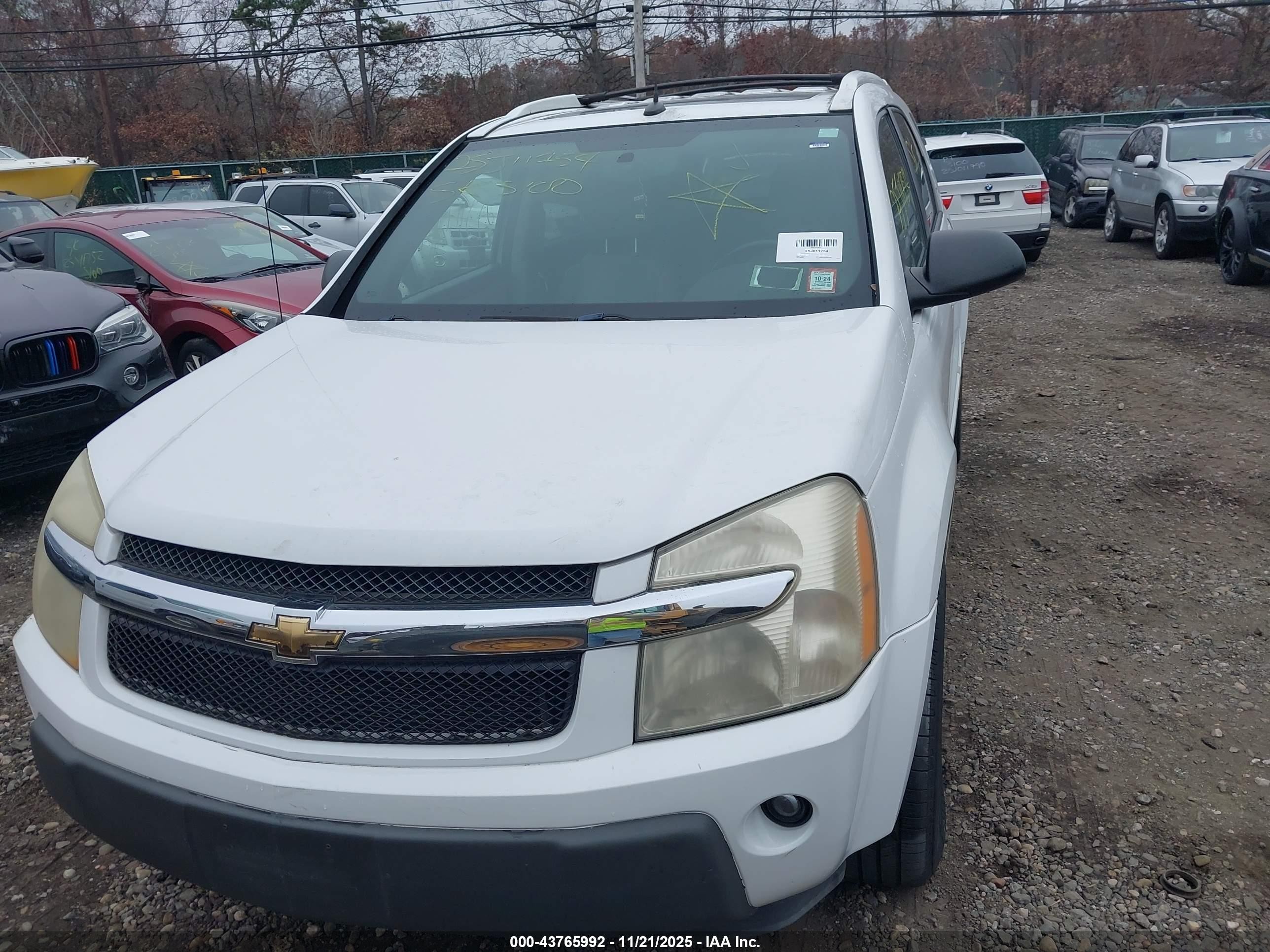 2005 Chevrolet Equinox Lt White vin: 2CNDL73F356087856