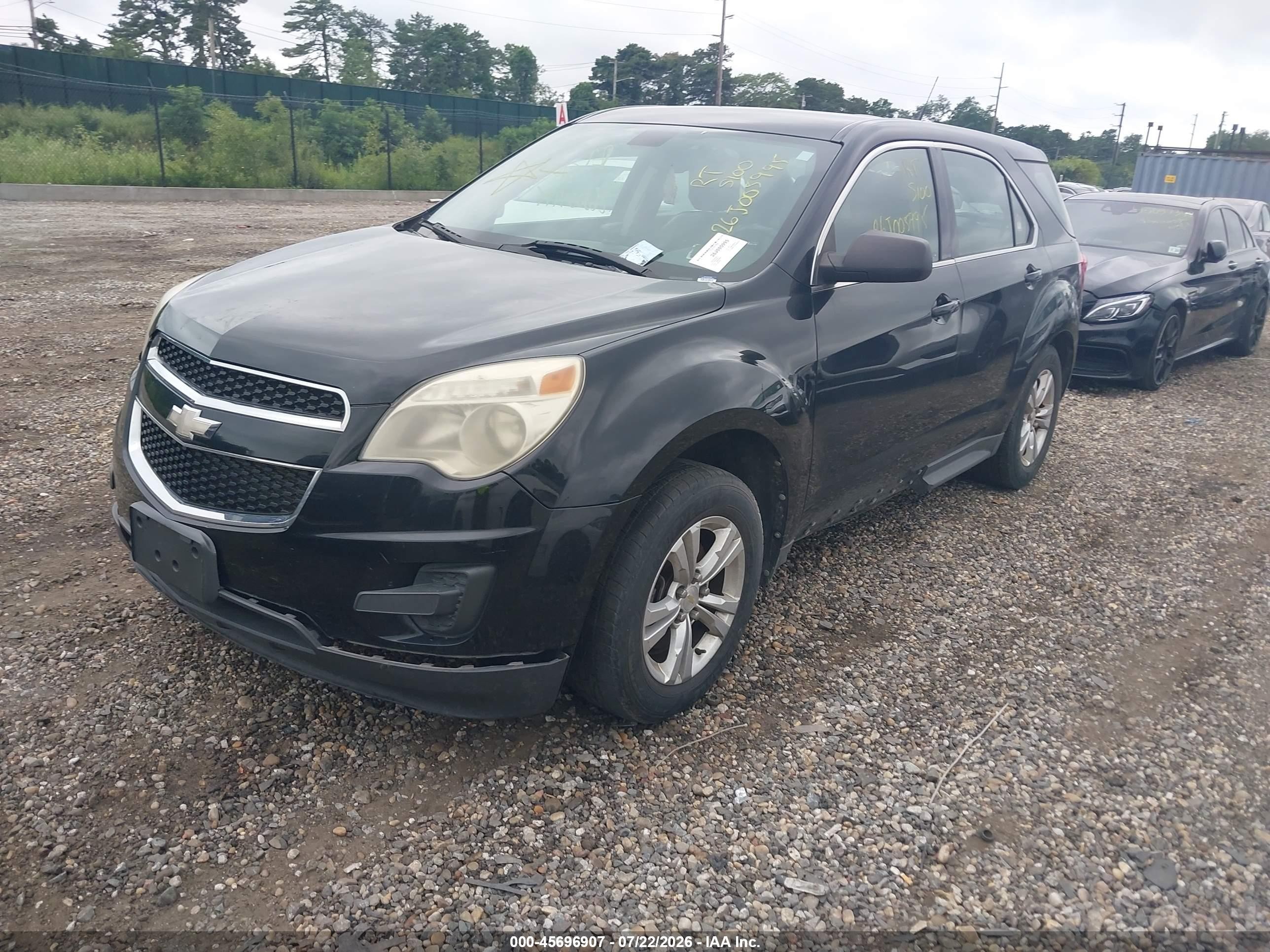 2011 Chevrolet Equinox Ls Черный vin: 2CNFLCEC7B6332271