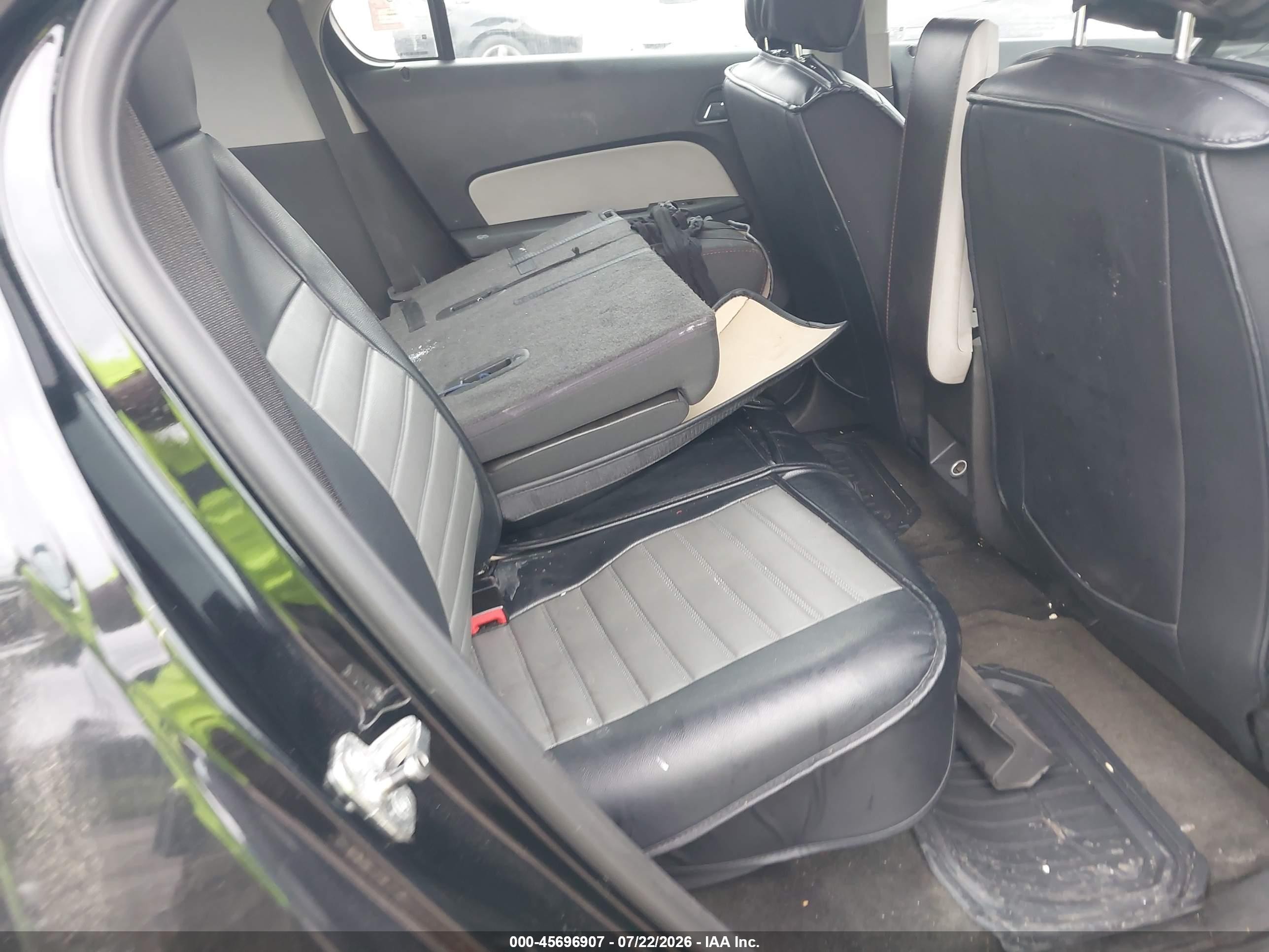 2011 Chevrolet Equinox Ls Черный vin: 2CNFLCEC7B6332271