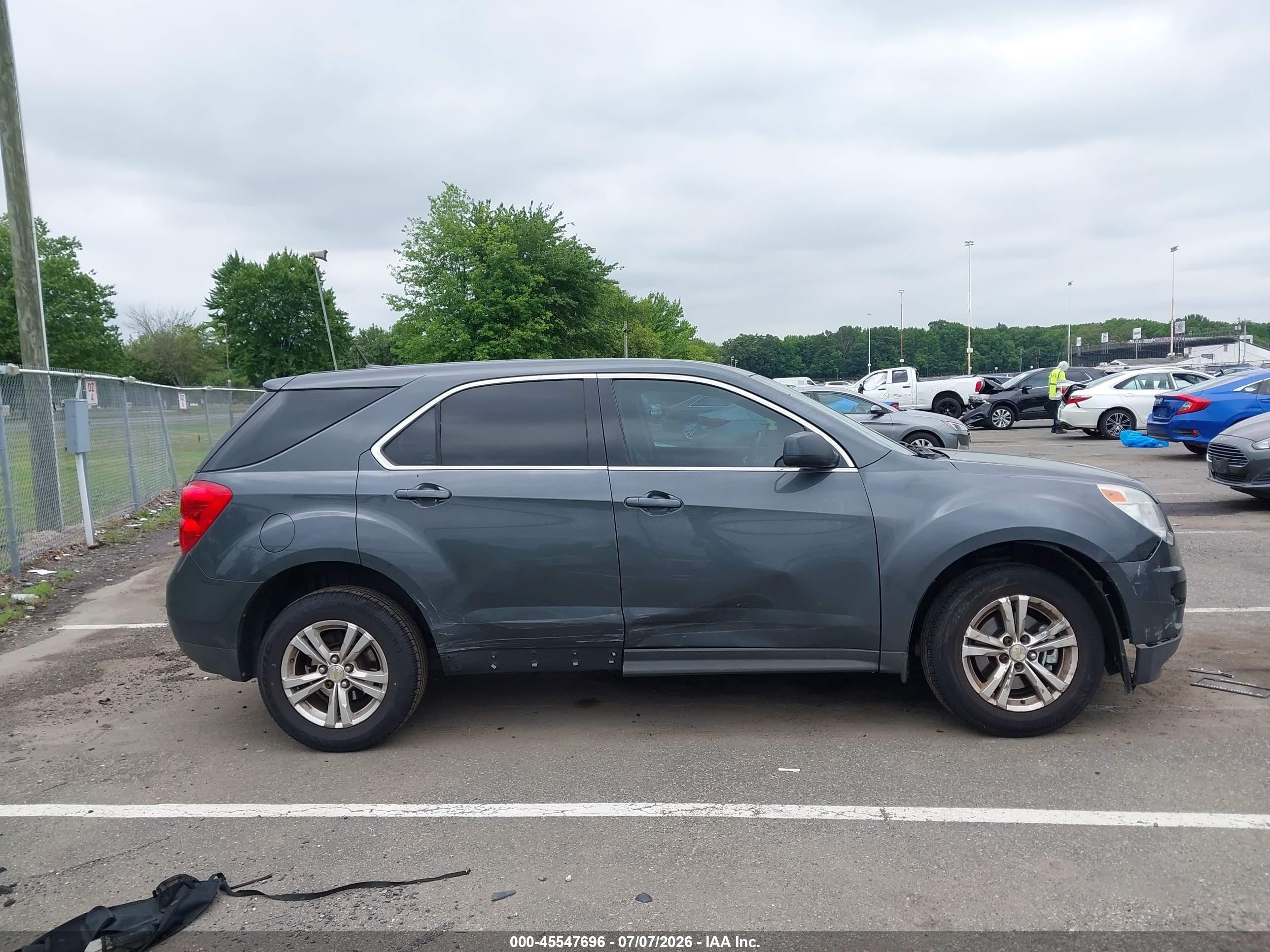 2011 Chevrolet Equinox Ls Gray vin: 2CNFLCEC9B6329551