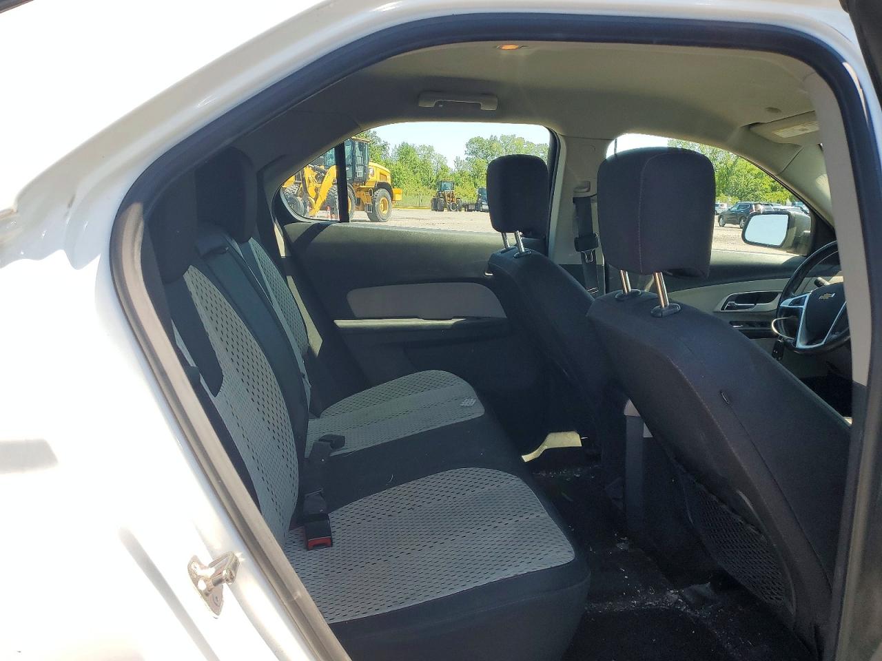 2011 Chevrolet Equinox Ls White vin: 2CNFLCEC9B6344650
