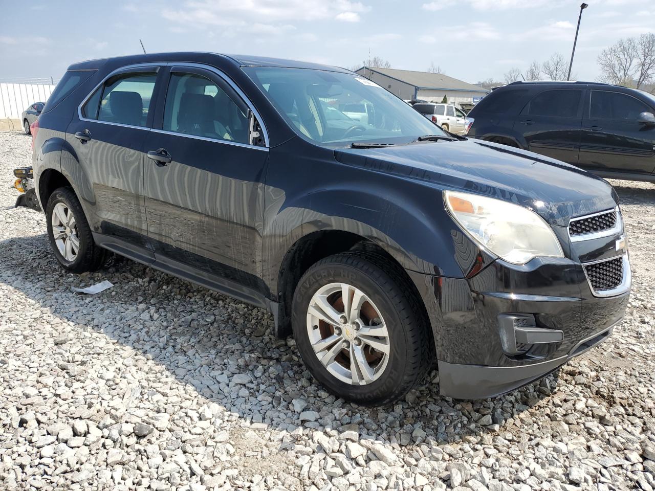2011 Chevrolet Equinox Ls Black vin: 2CNFLCEC9B6480812 Damage: Right Front Fender, Heavy Scratch, 1 To 2 Inches