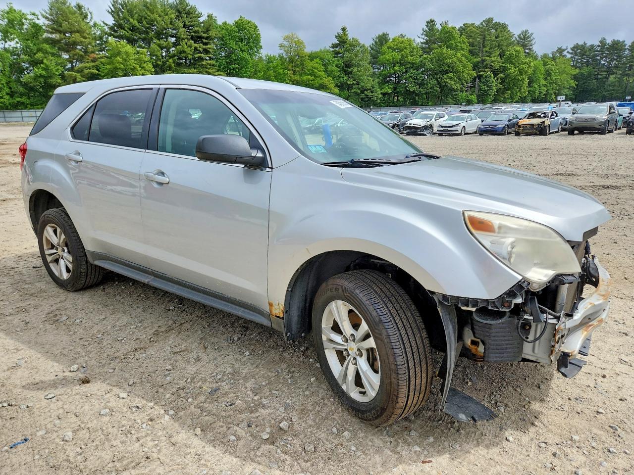2011 Chevrolet Equinox Ls Серебряный vin: 2CNFLCECXB6242550