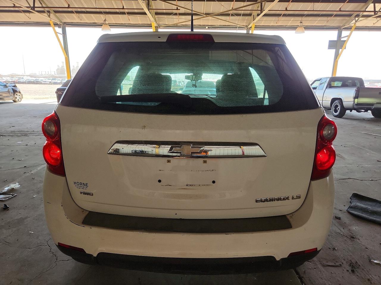 2010 Chevrolet Equinox Ls White vin: 2CNFLCEW6A6400505