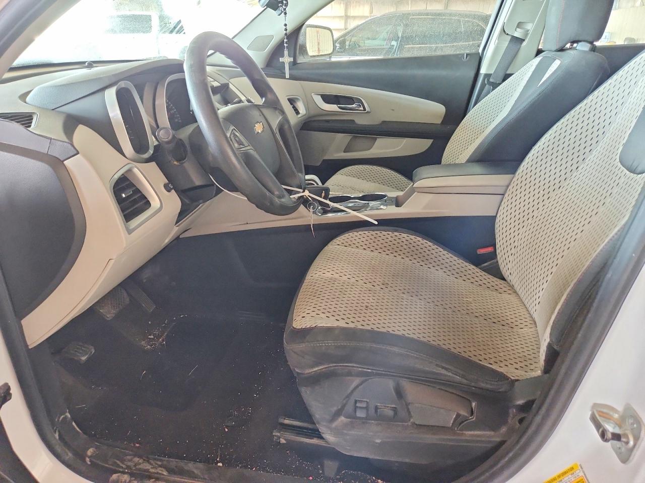 2010 Chevrolet Equinox Ls White vin: 2CNFLCEW6A6400505