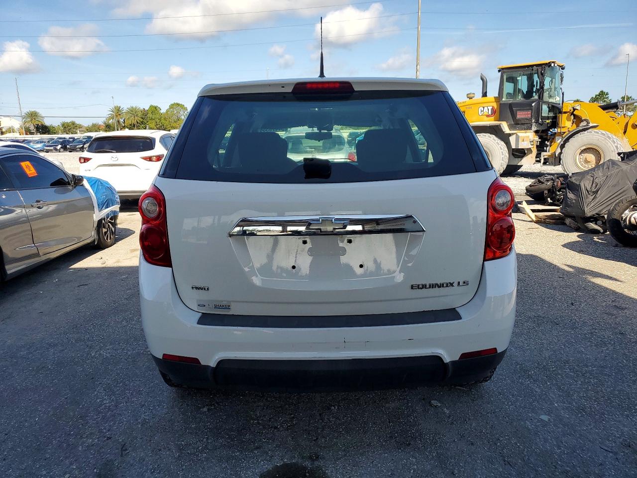 2010 Chevrolet Equinox Ls White vin: 2CNFLCEW9A6213078