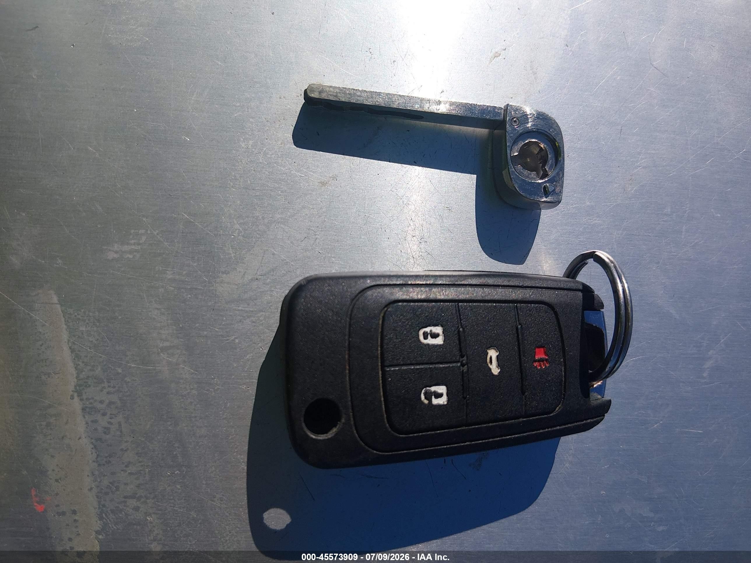 2011 Chevrolet Equinox Lt W/1lt Серебряный vin: 2CNFLEEC0B6229169