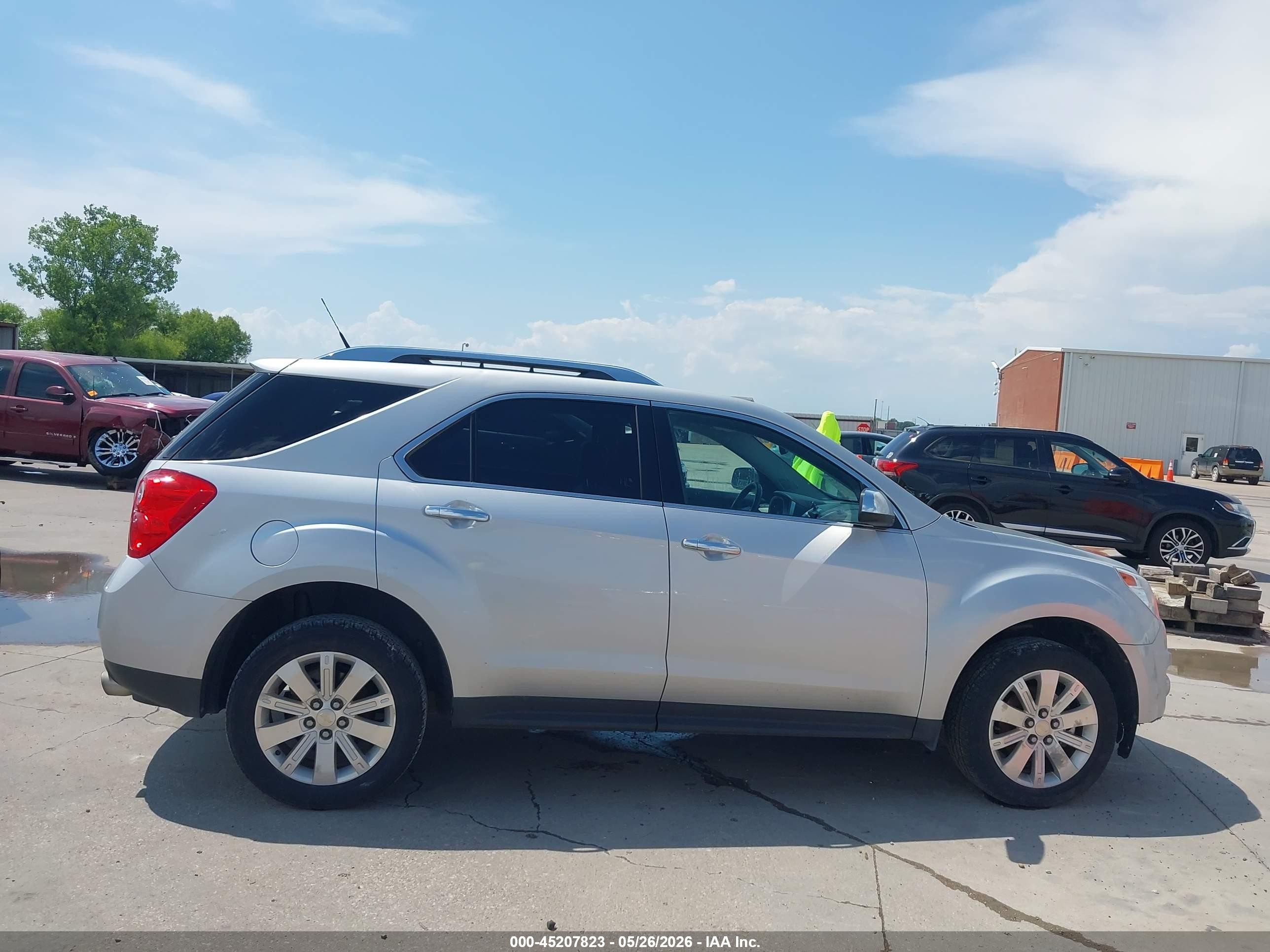2011 Chevrolet Equinox 2lt Silver vin: 2CNFLNE52B6385229
