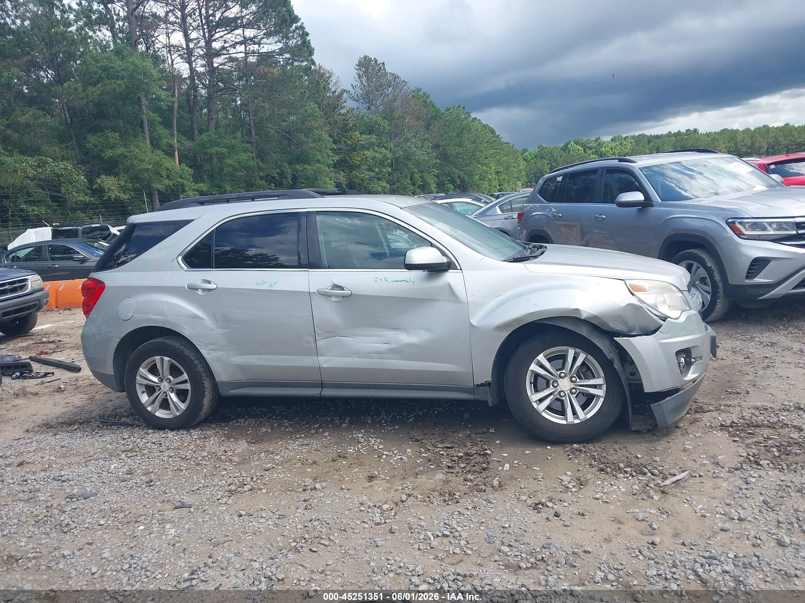 2010 Chevrolet Equinox Lt Silver vin: 2CNFLNEWXA6350834