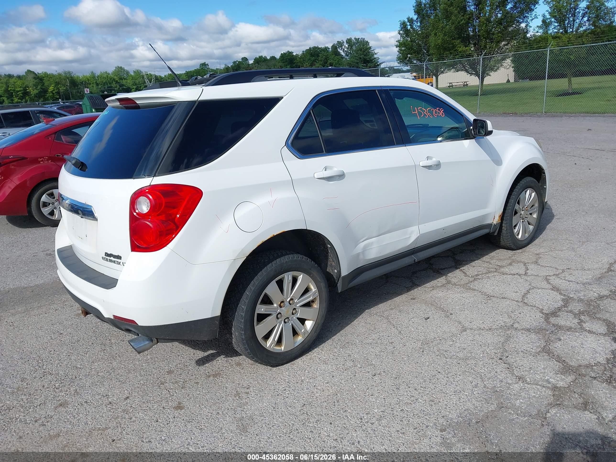 2011 Chevrolet Equinox Lt W/2lt White vin: 2CNFLPE55B6410622