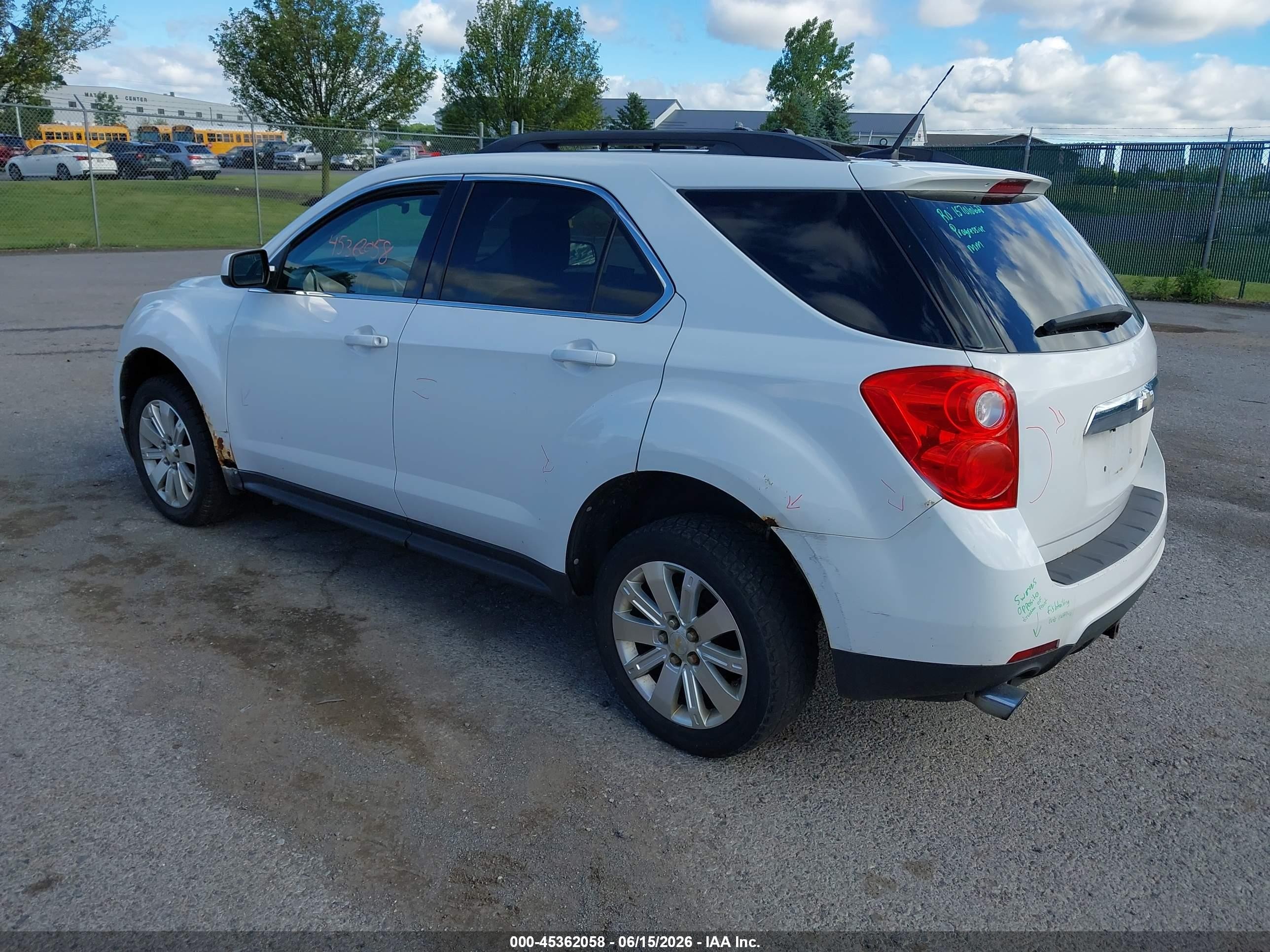 2011 Chevrolet Equinox Lt W/2lt White vin: 2CNFLPE55B6410622