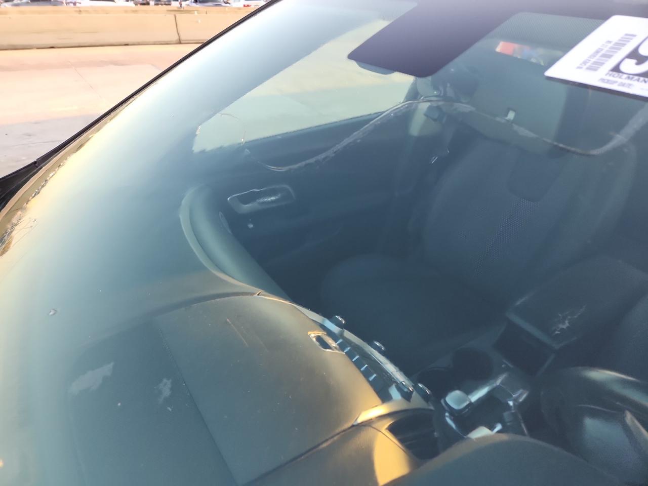 2010 Chevrolet Equinox Lt Black vin: 2CNFLPEY4A6234283 Damage: Windshield, Broken, Replacement Required