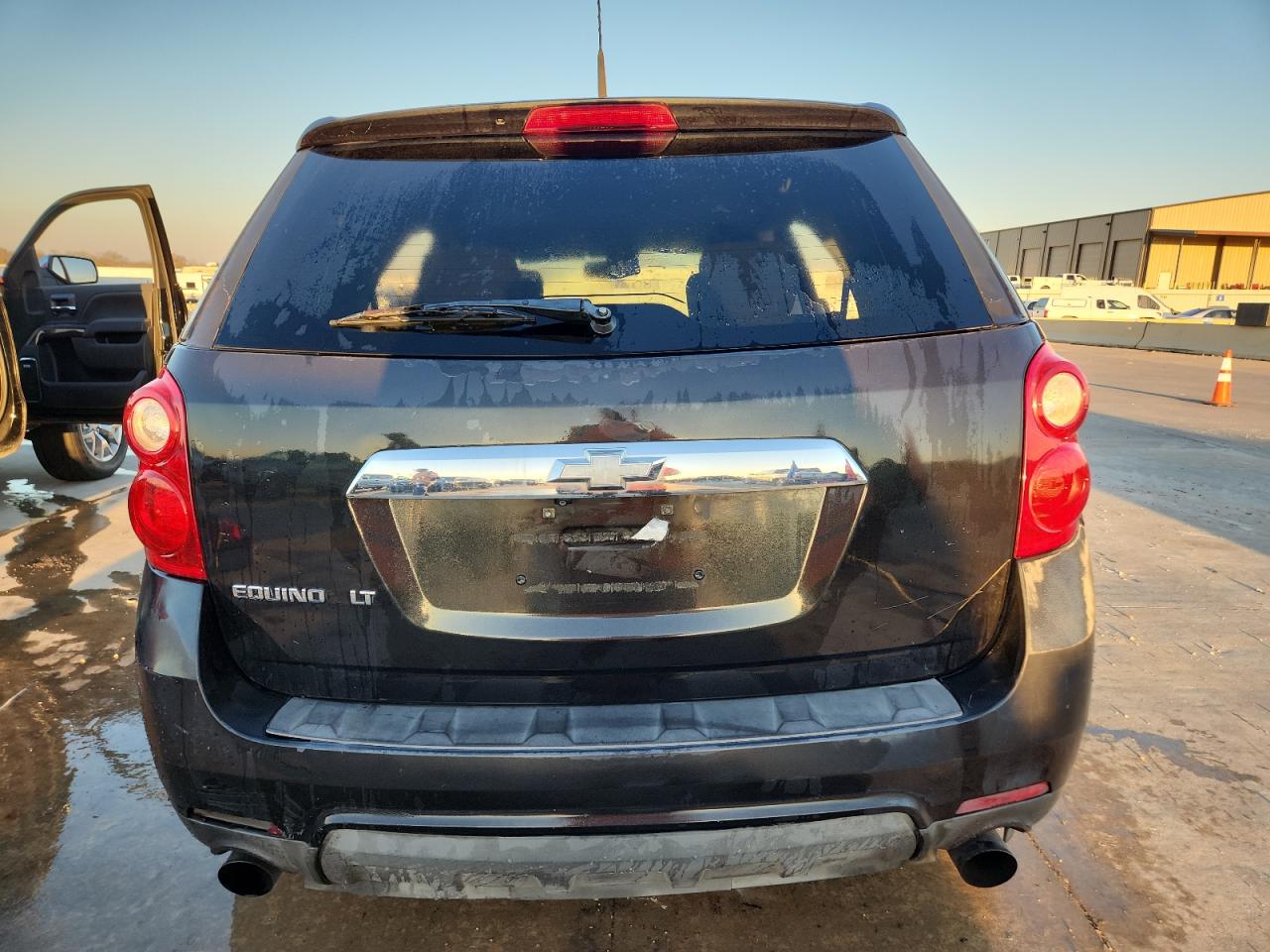 2010 Chevrolet Equinox Lt Black vin: 2CNFLPEY4A6234283 Damage: Rear Bumper, Dent(S) W/ Paint Dmg, 1 To 2 Inches