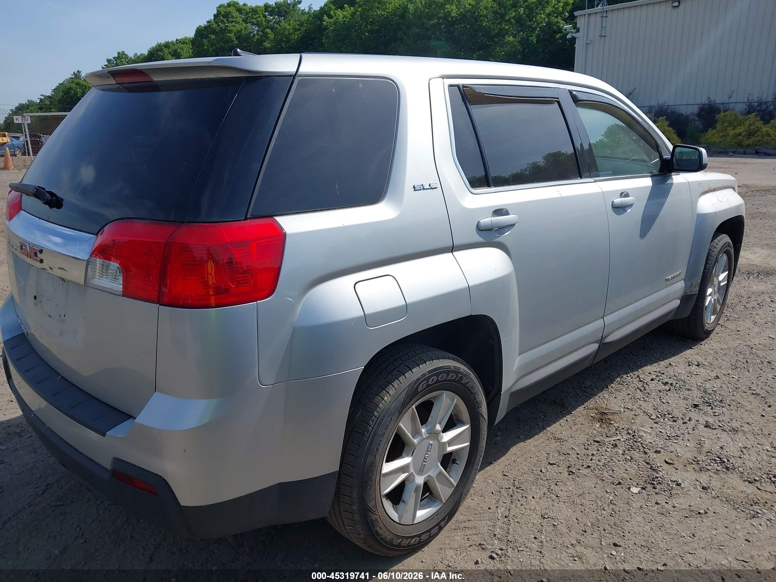 2010 Gmc Terrain Sle-1 Серебряный vin: 2CTALBEW5A6327205