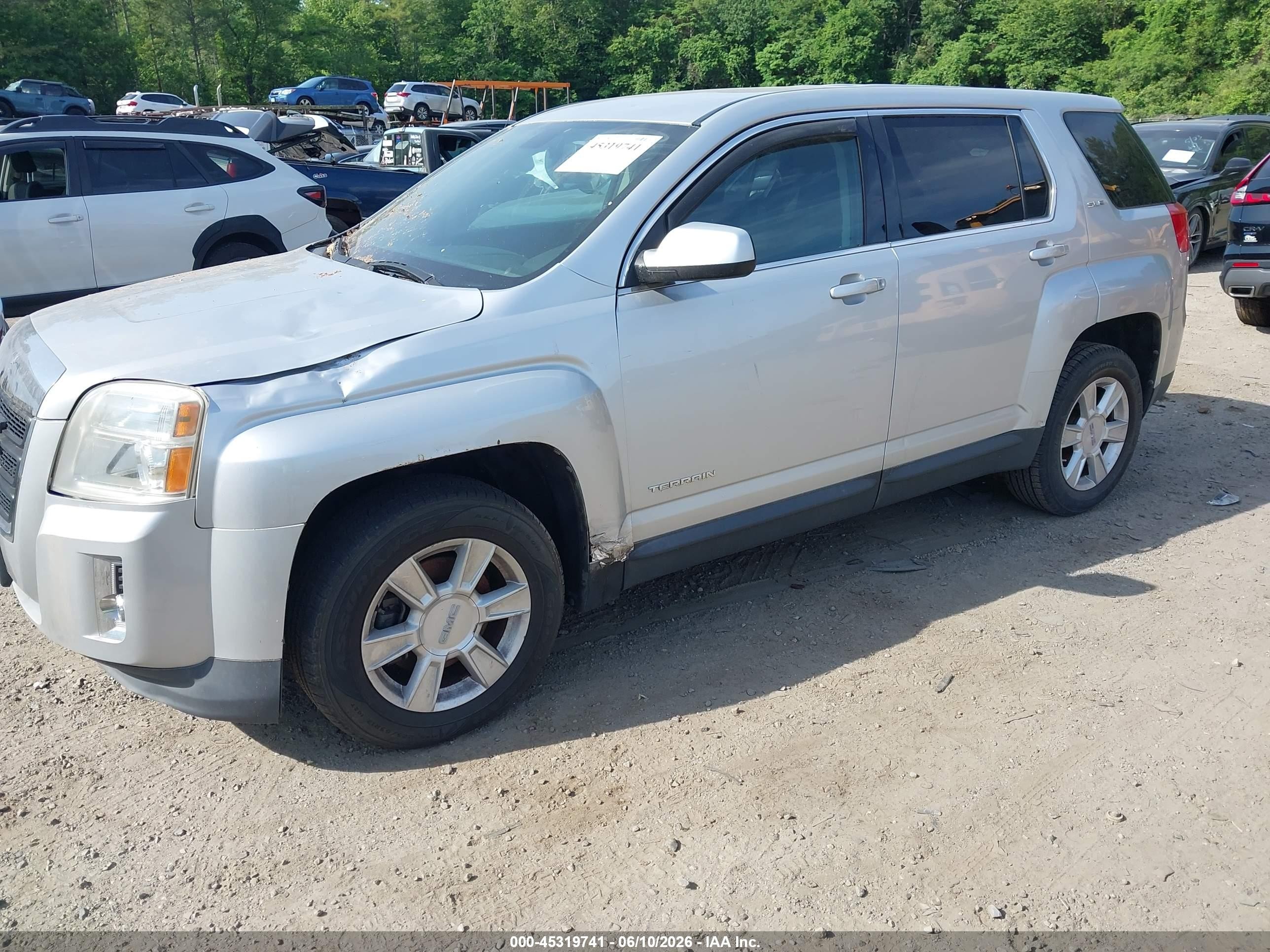 2010 Gmc Terrain Sle-1 Серебряный vin: 2CTALBEW5A6327205