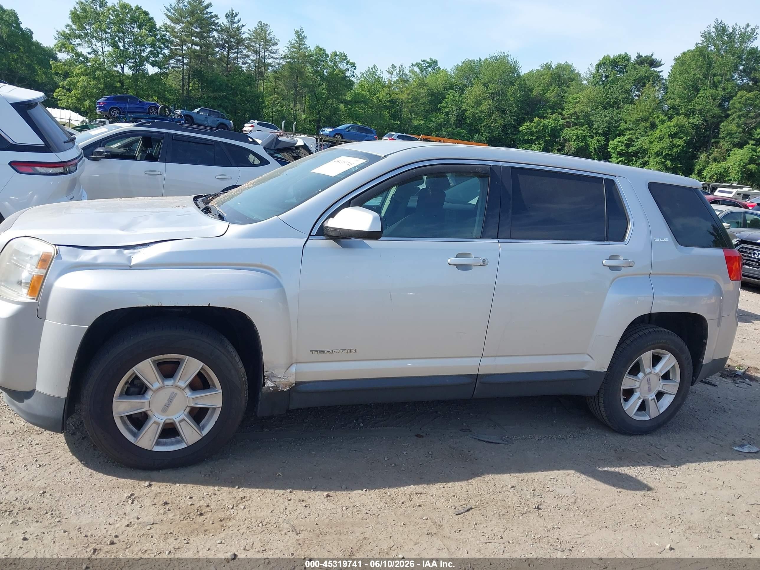 2010 Gmc Terrain Sle-1 Серебряный vin: 2CTALBEW5A6327205
