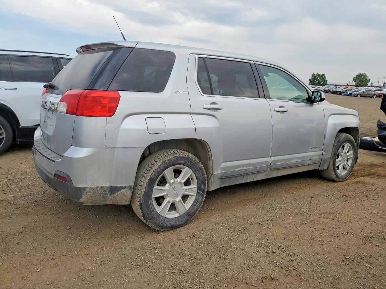 2011 Gmc Terrain Sle Silver vin: 2CTALMEC5B6418039