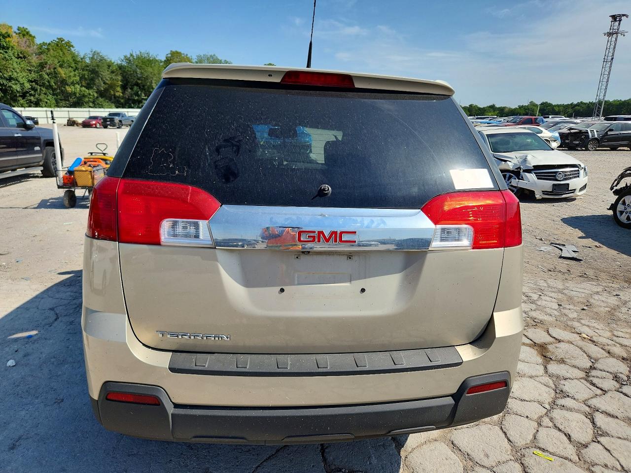 2011 Gmc Terrain Sle Beige vin: 2CTALMEC8B6430184
