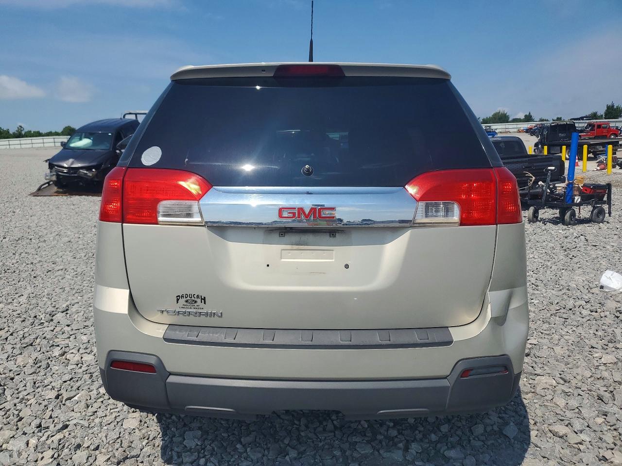 2011 Gmc Terrain Cream vin: 2CTALMEC9B6441520