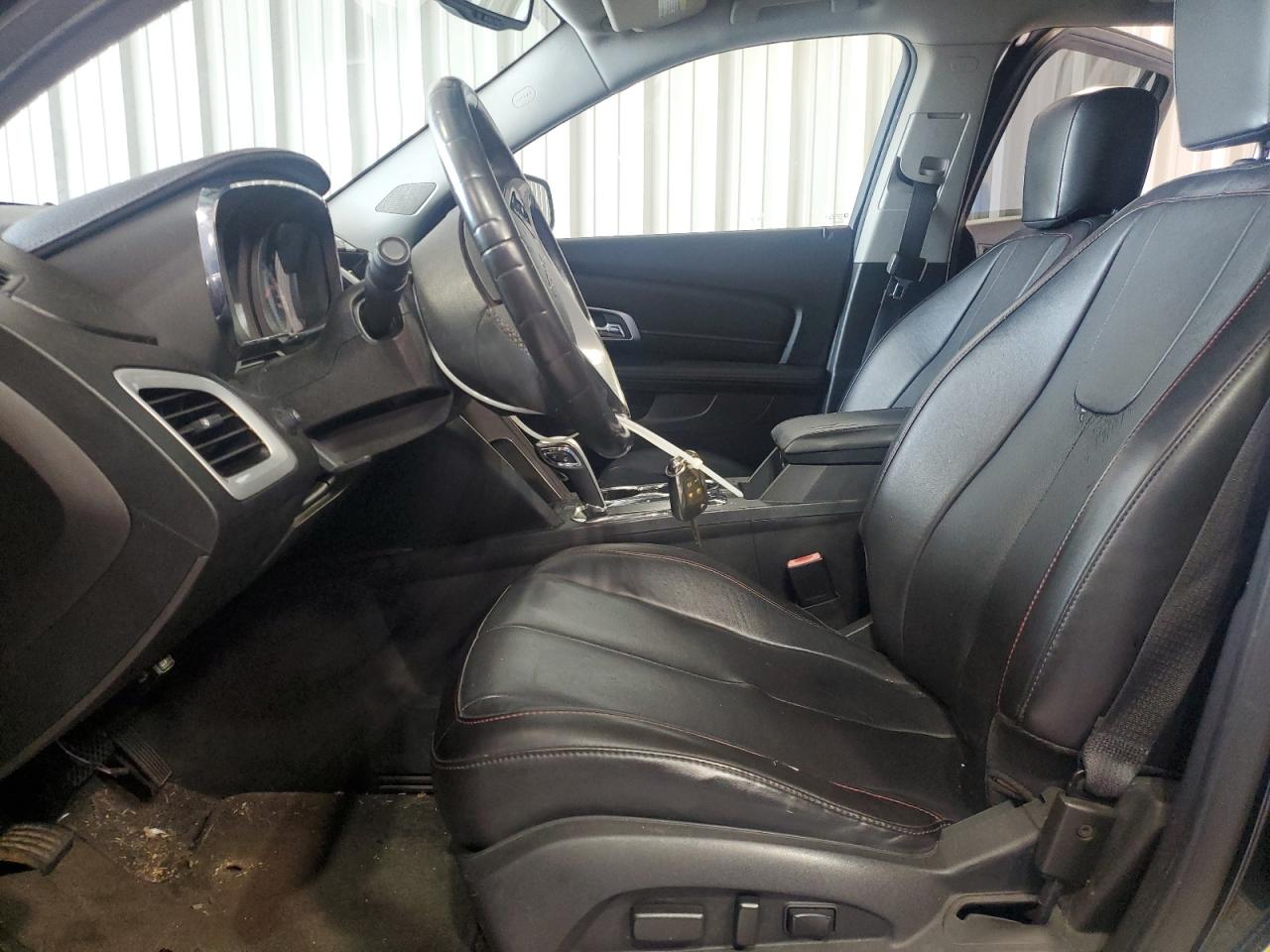 2011 Gmc Terrain Slt Black vin: 2CTALUEC1B6281620 Damage: Left Front Seat Cushion, Torn, 5 To 6 Inches