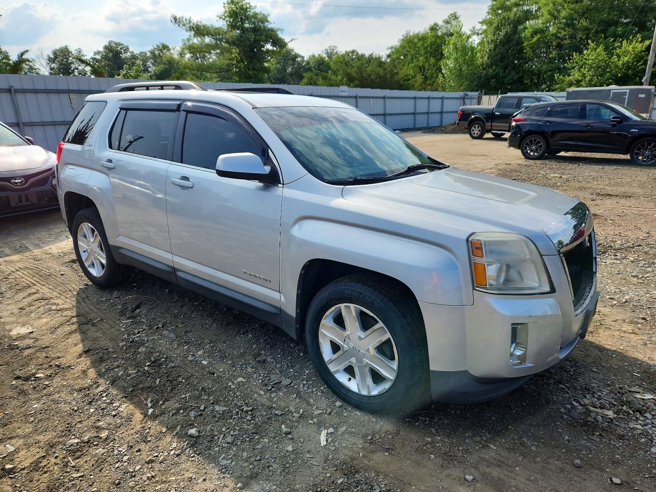 2011 Gmc Terrain Slt Серебряный vin: 2CTALUEC1B6356493