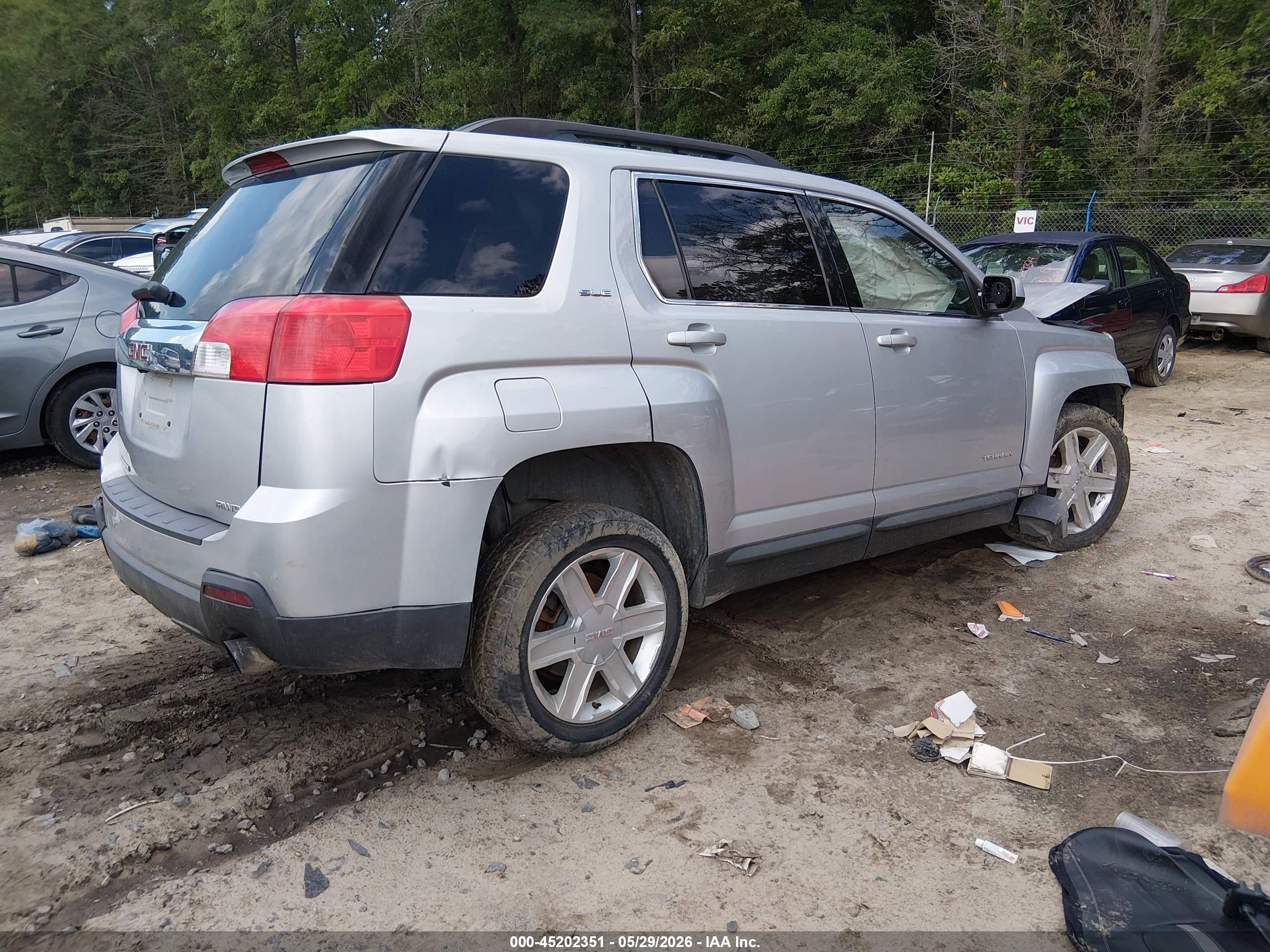 2011 Gmc Terrain Sle-2 Silver vin: 2CTFLTE56B6280111