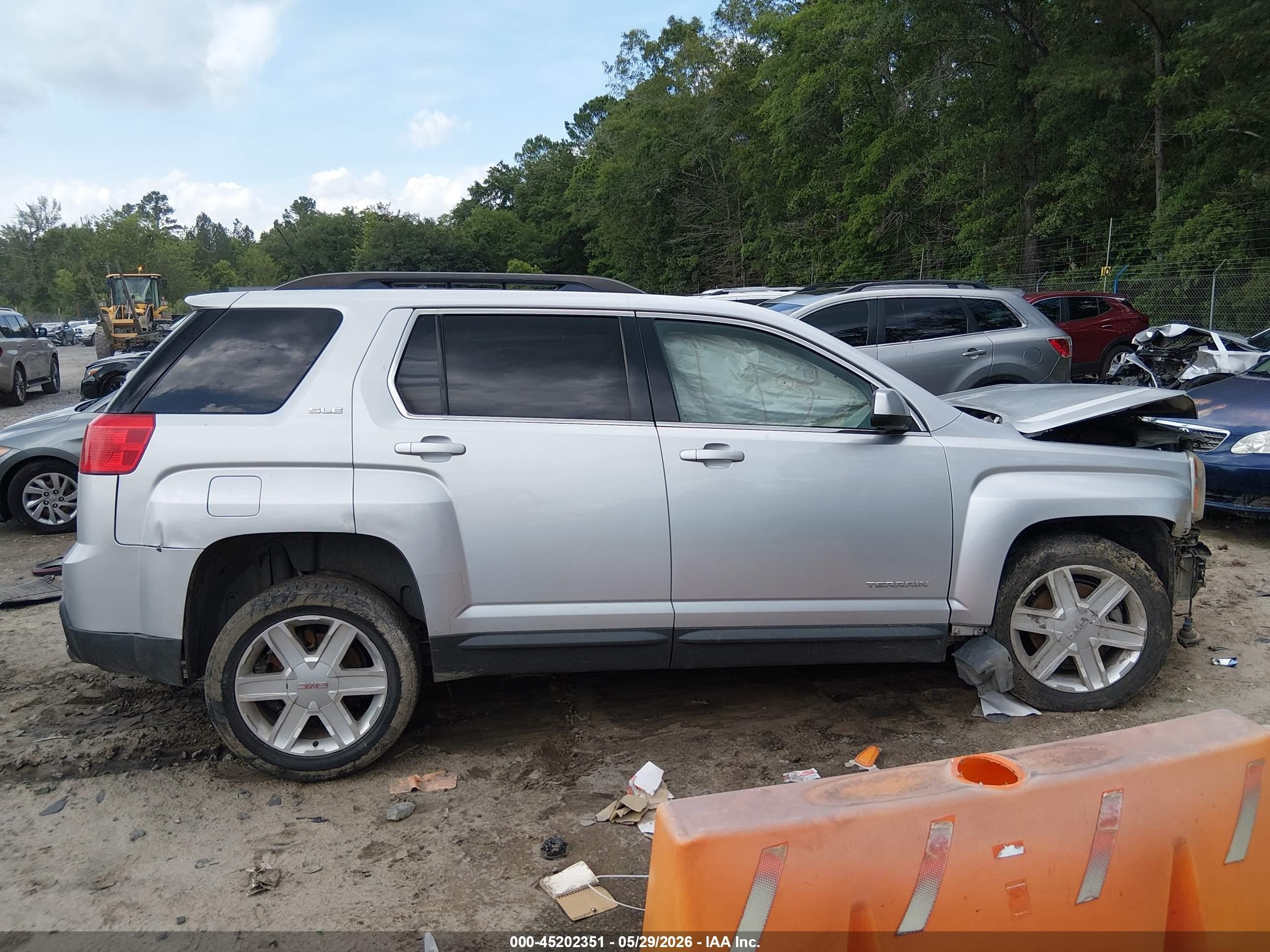 2011 Gmc Terrain Sle-2 Silver vin: 2CTFLTE56B6280111