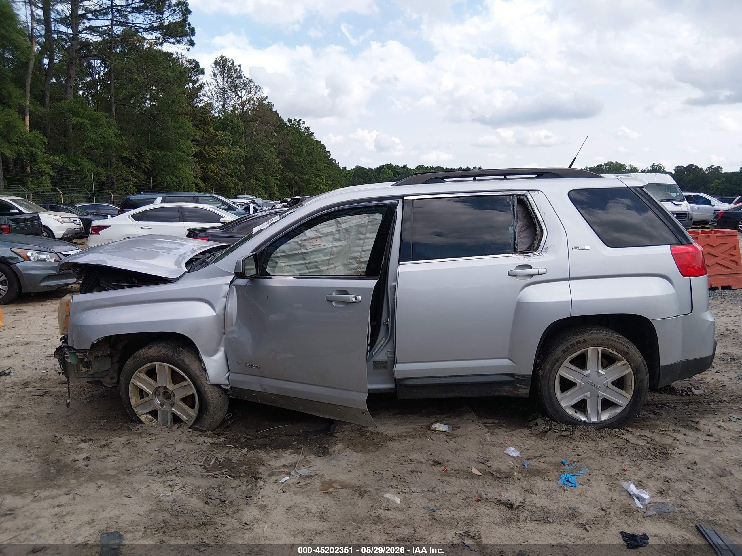 2011 Gmc Terrain Sle-2 Silver vin: 2CTFLTE56B6280111