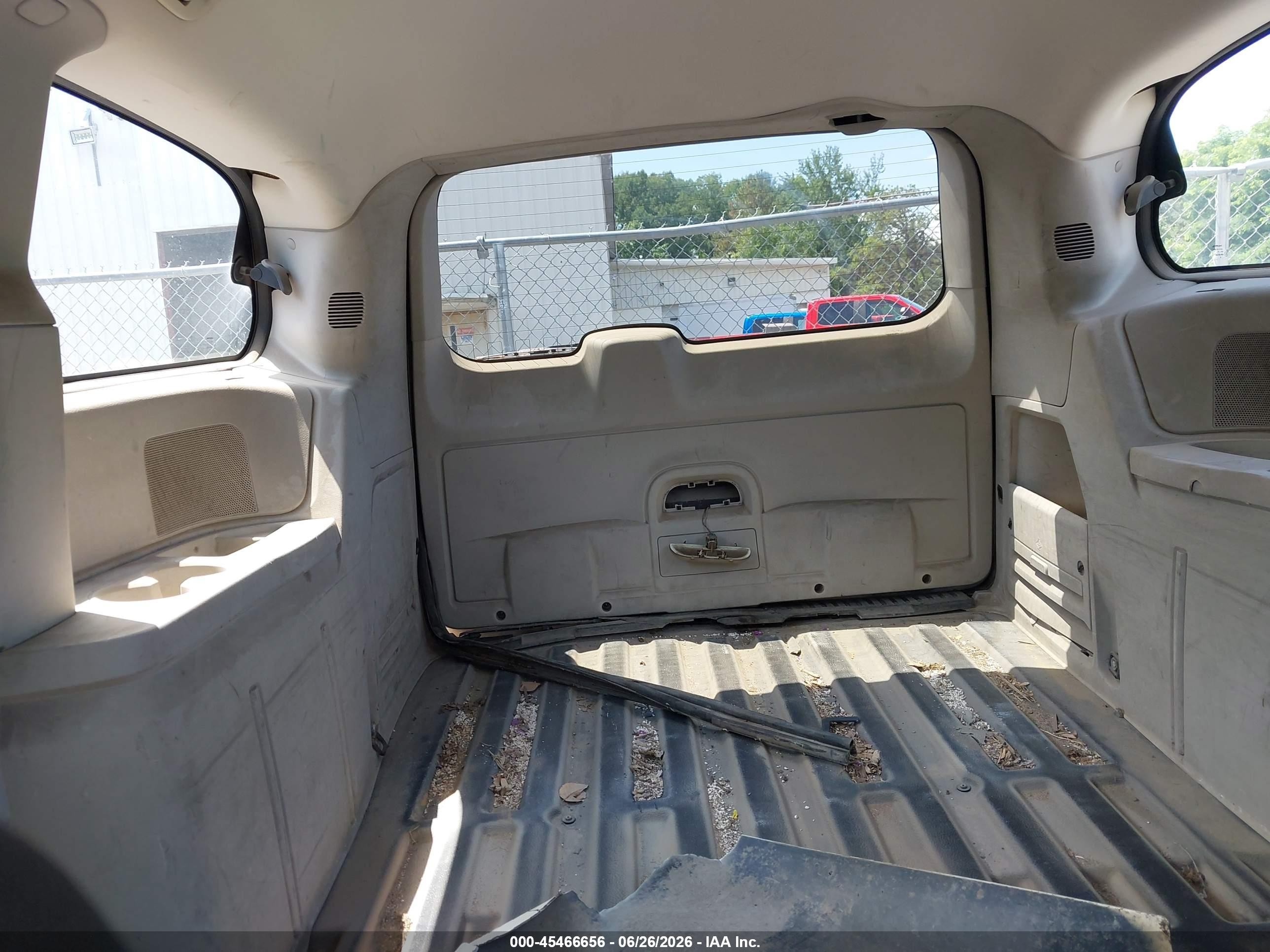 2010 Dodge Grand Caravan C/v White vin: 2D4CN1AE2AR174936