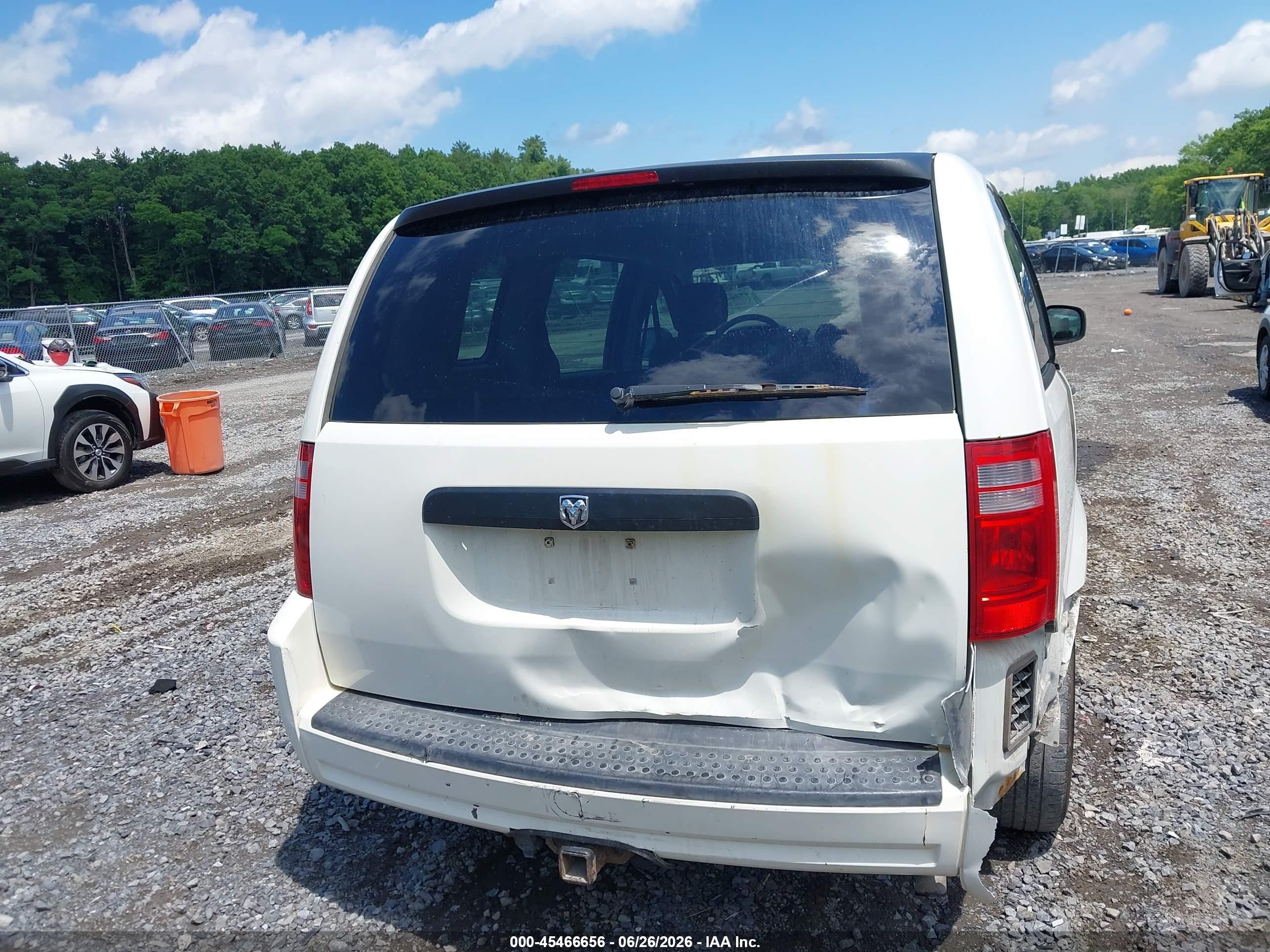 2010 Dodge Grand Caravan C/v White vin: 2D4CN1AE2AR174936
