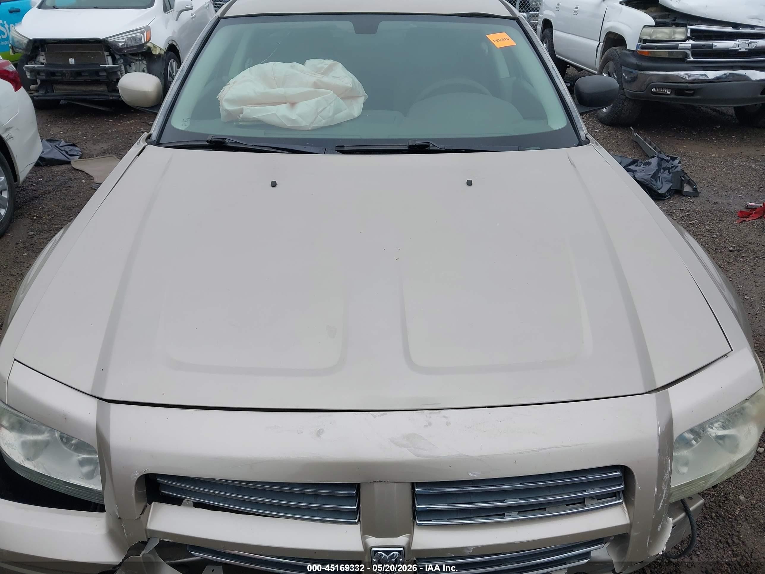2008 Dodge Magnum Sxt Gold vin: 2D4FV37V18H221745