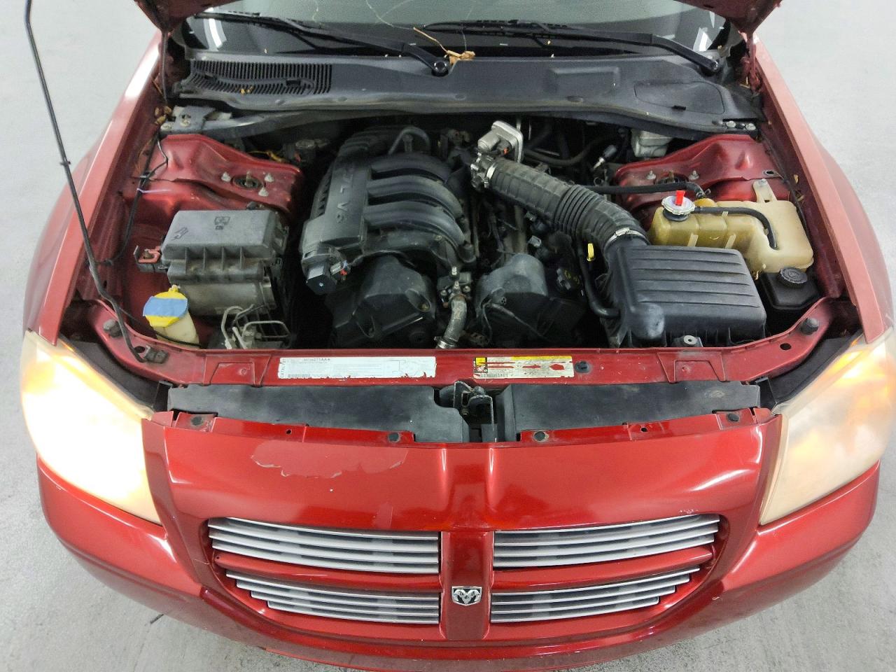 2007 Dodge Magnum Se Burgundy vin: 2D4FV47T17H717390