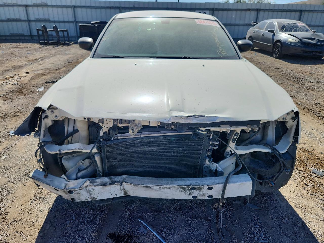 2006 Dodge Magnum Se White vin: 2D4FV47T56H417043