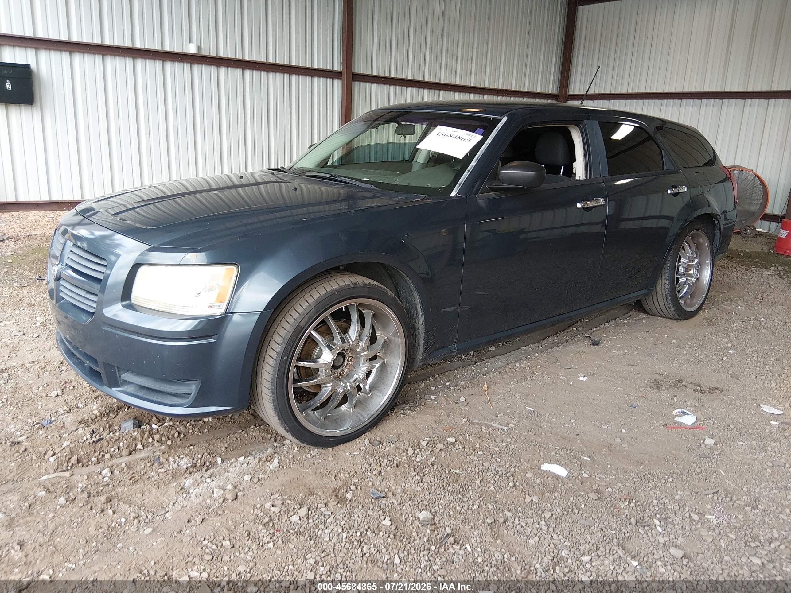 2008 Dodge Magnum   Gray vin: 2D4FV47T58H111477