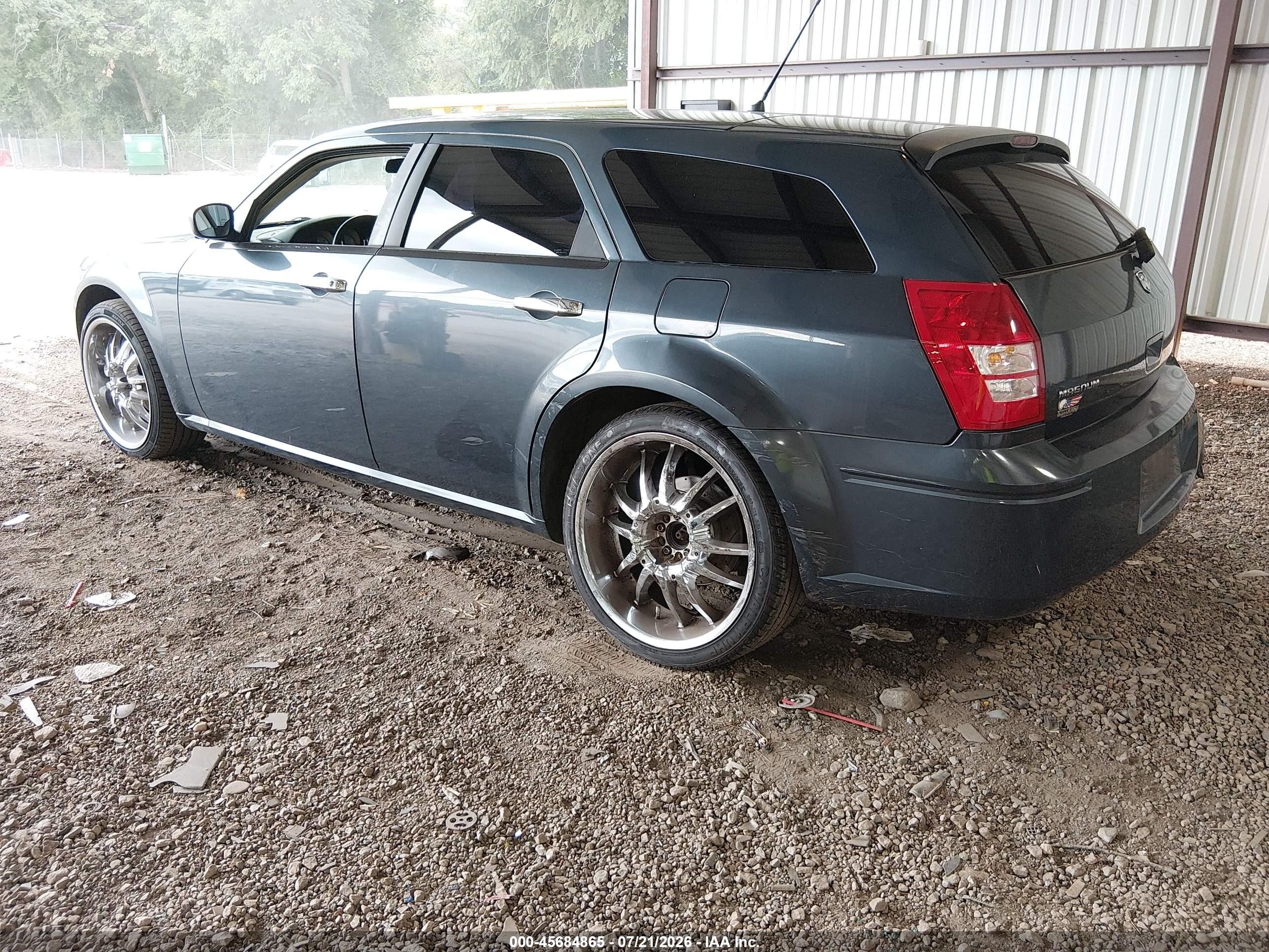 2008 Dodge Magnum   Gray vin: 2D4FV47T58H111477