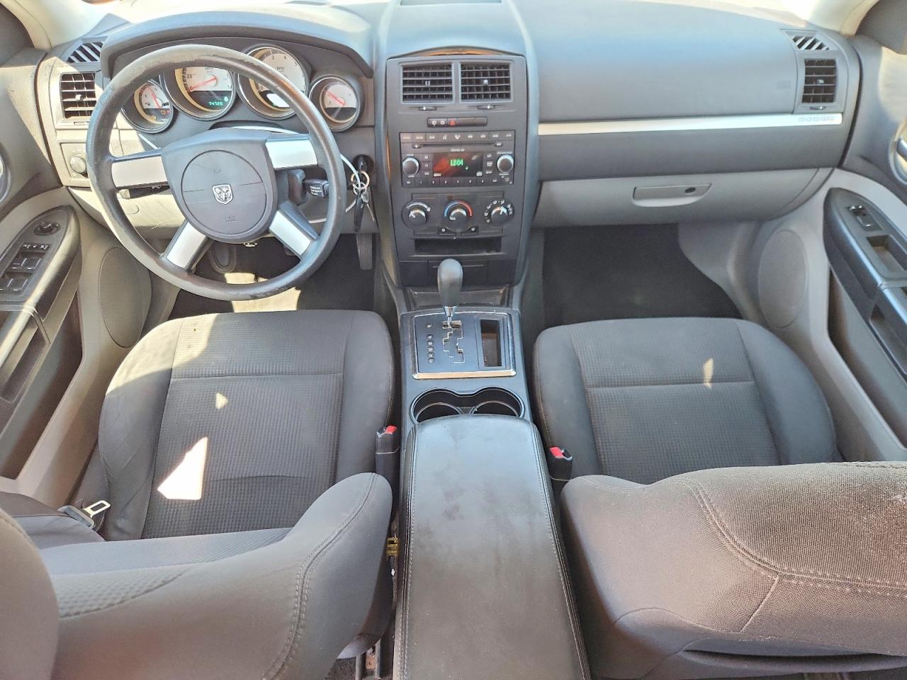 2008 Dodge Magnum Charcoal vin: 2D4FV47T78H124814